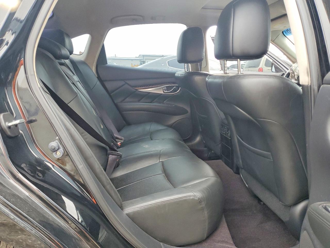 2011 Infiniti M37 X Black vin: JN1BY1AR3BM375352
