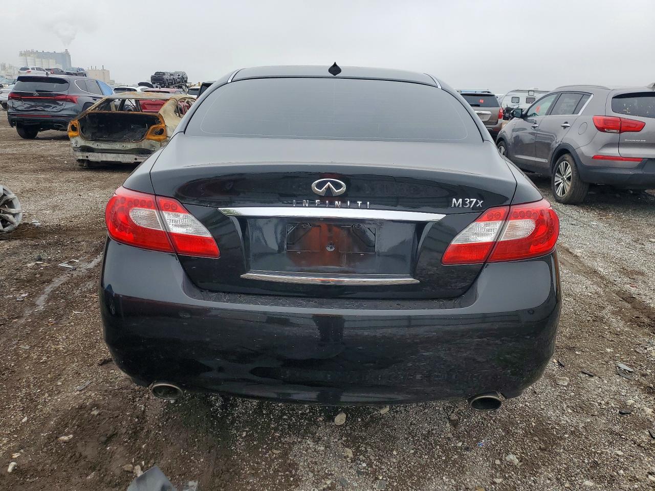 2011 Infiniti M37 X Black vin: JN1BY1AR3BM375352