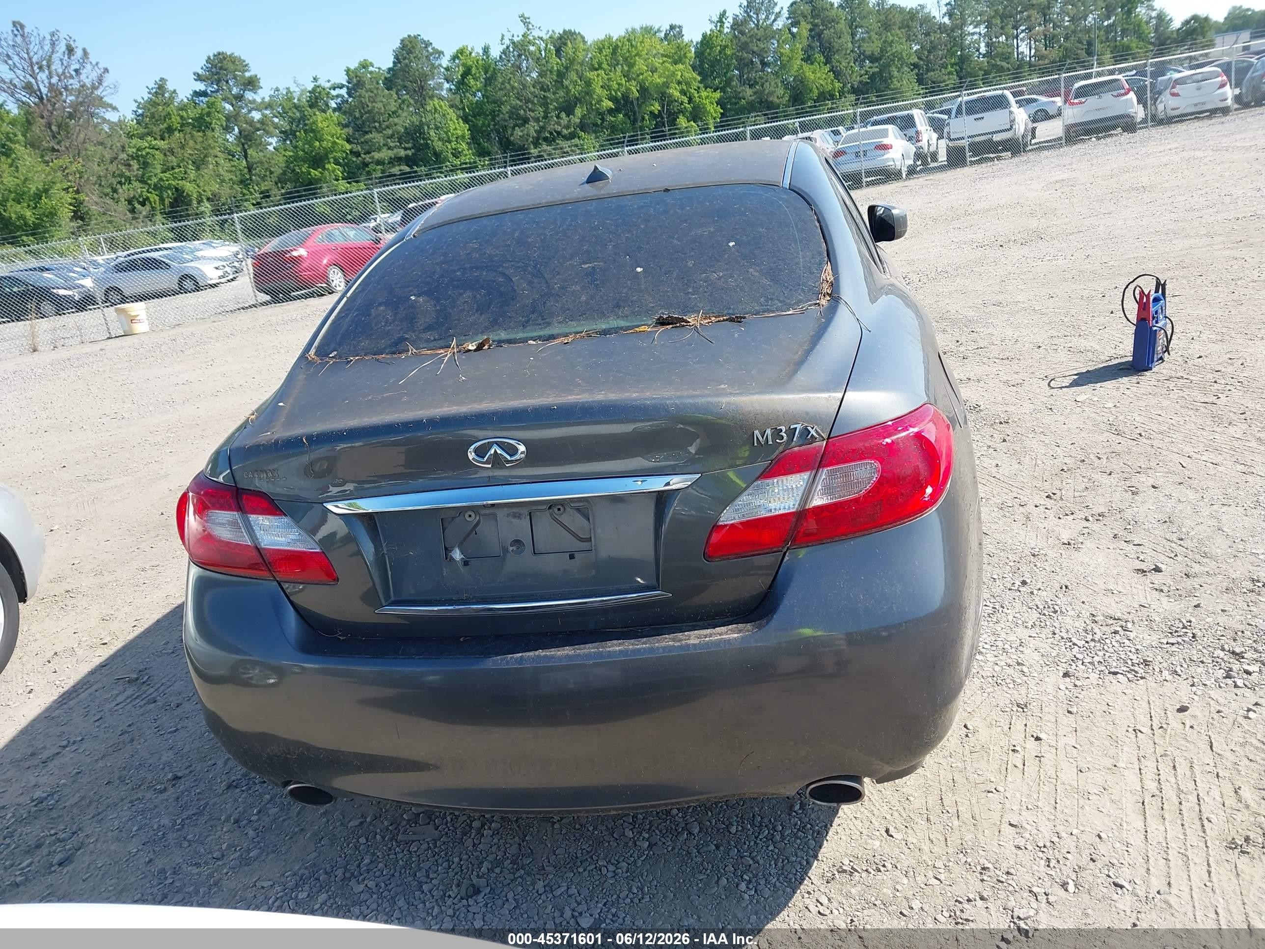 2012 Infiniti M37x   Gray vin: JN1BY1AR3CM394985