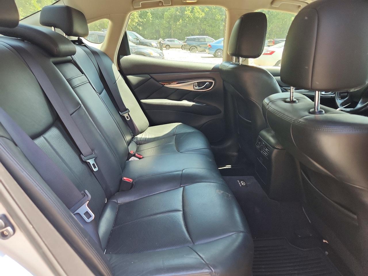 2013 Infiniti M37 X Серебряный vin: JN1BY1AR3DM603689