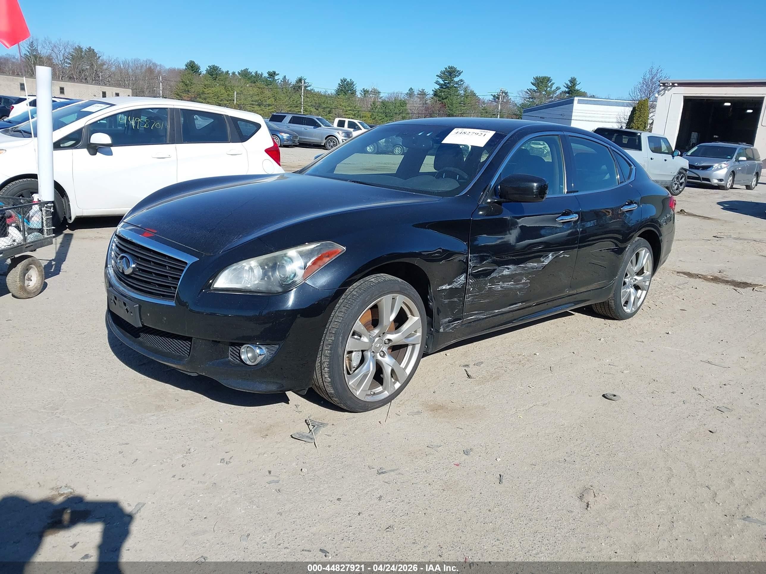 2013 Infiniti M37x   Черный vin: JN1BY1AR3DM604244