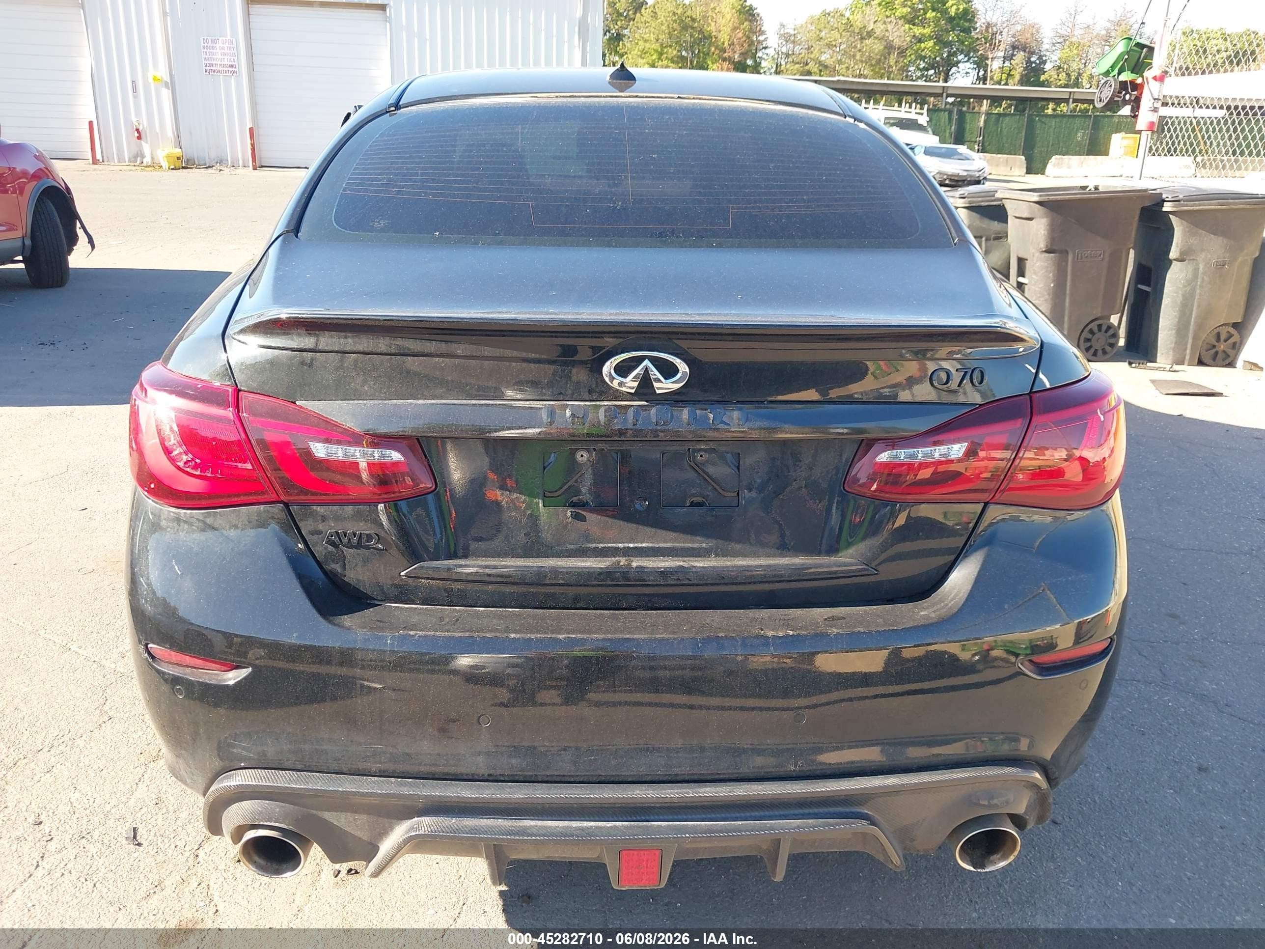 2015 Infiniti Q70 3.7x Черный vin: JN1BY1AR3FM561141
