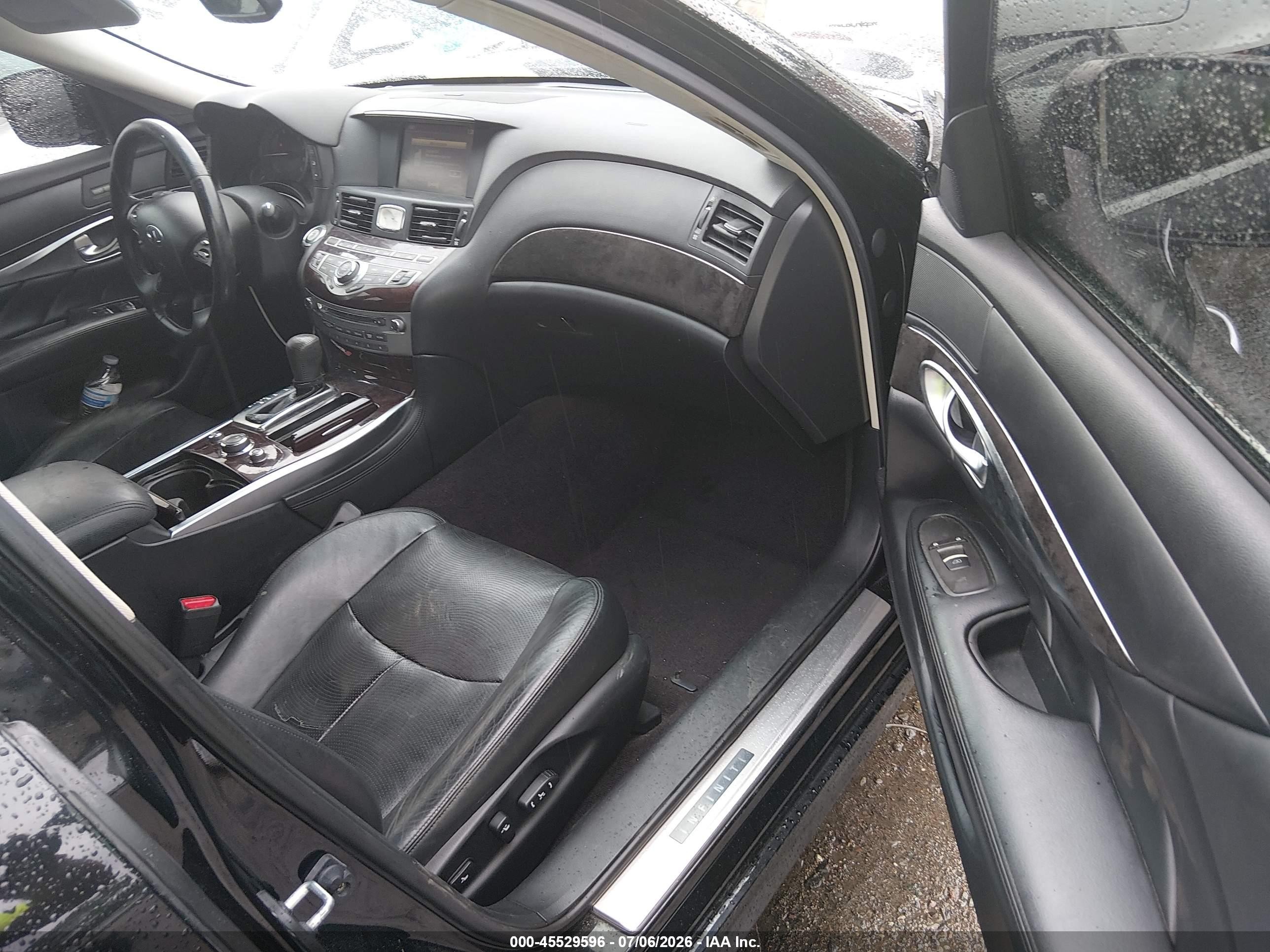2011 Infiniti M37x   Black vin: JN1BY1AR4BM370709
