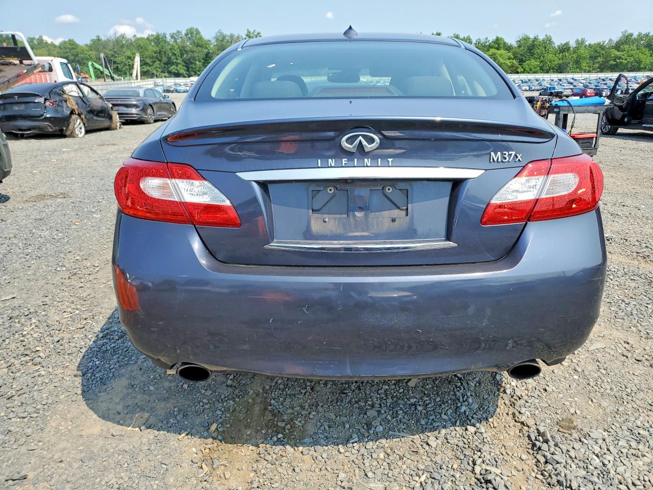 2011 Infiniti M37 X Gray vin: JN1BY1AR4BM373299