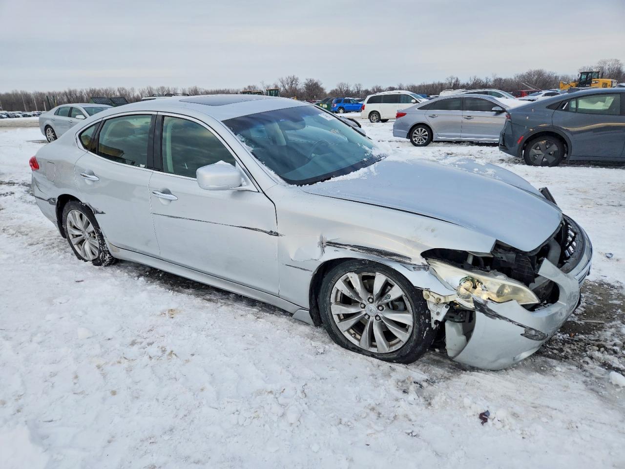 2011 Infiniti M37 X Silver vin: JN1BY1AR4BM374954