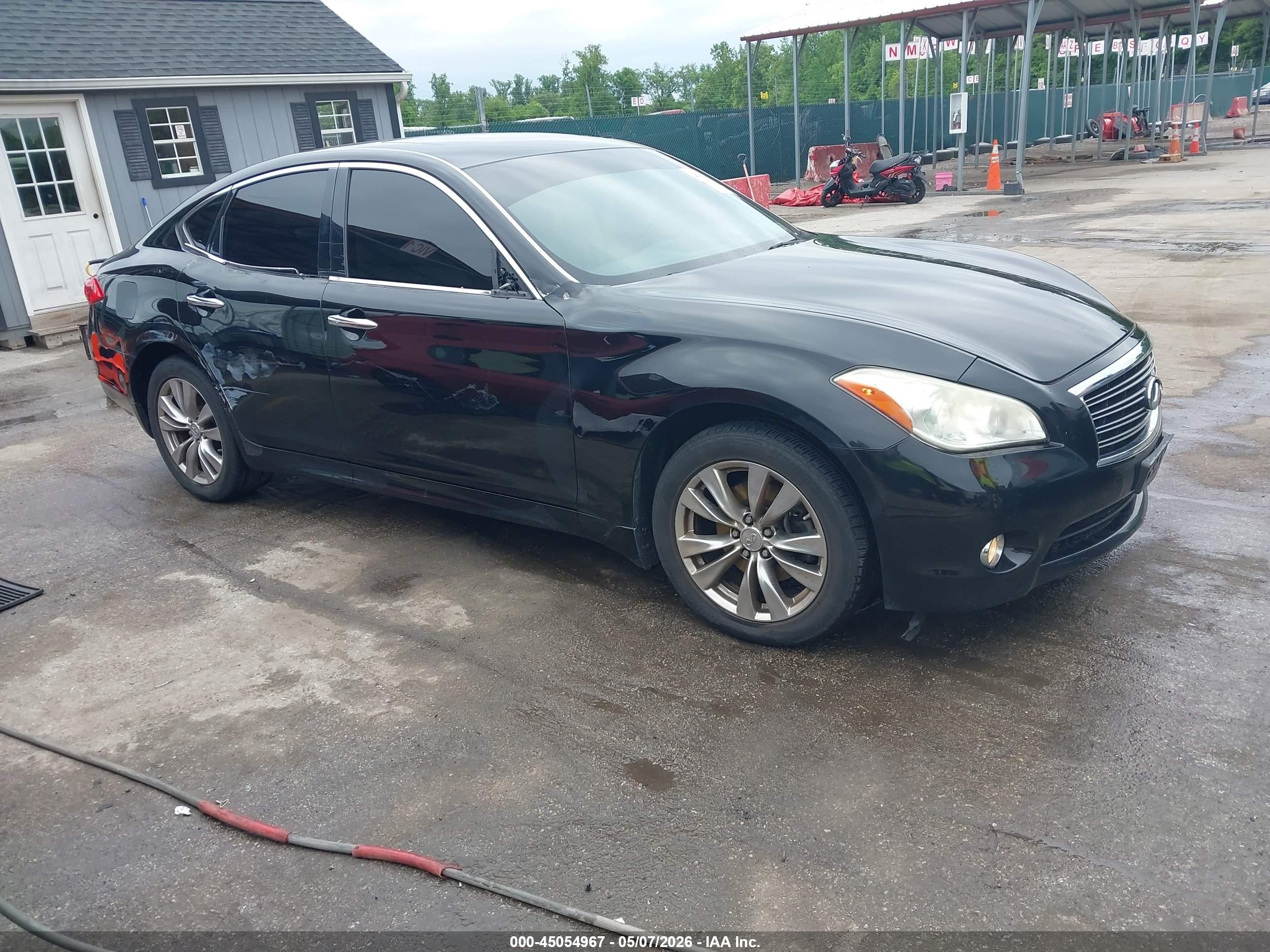 2011 Infiniti M37x   Black vin: JN1BY1AR4BM376445