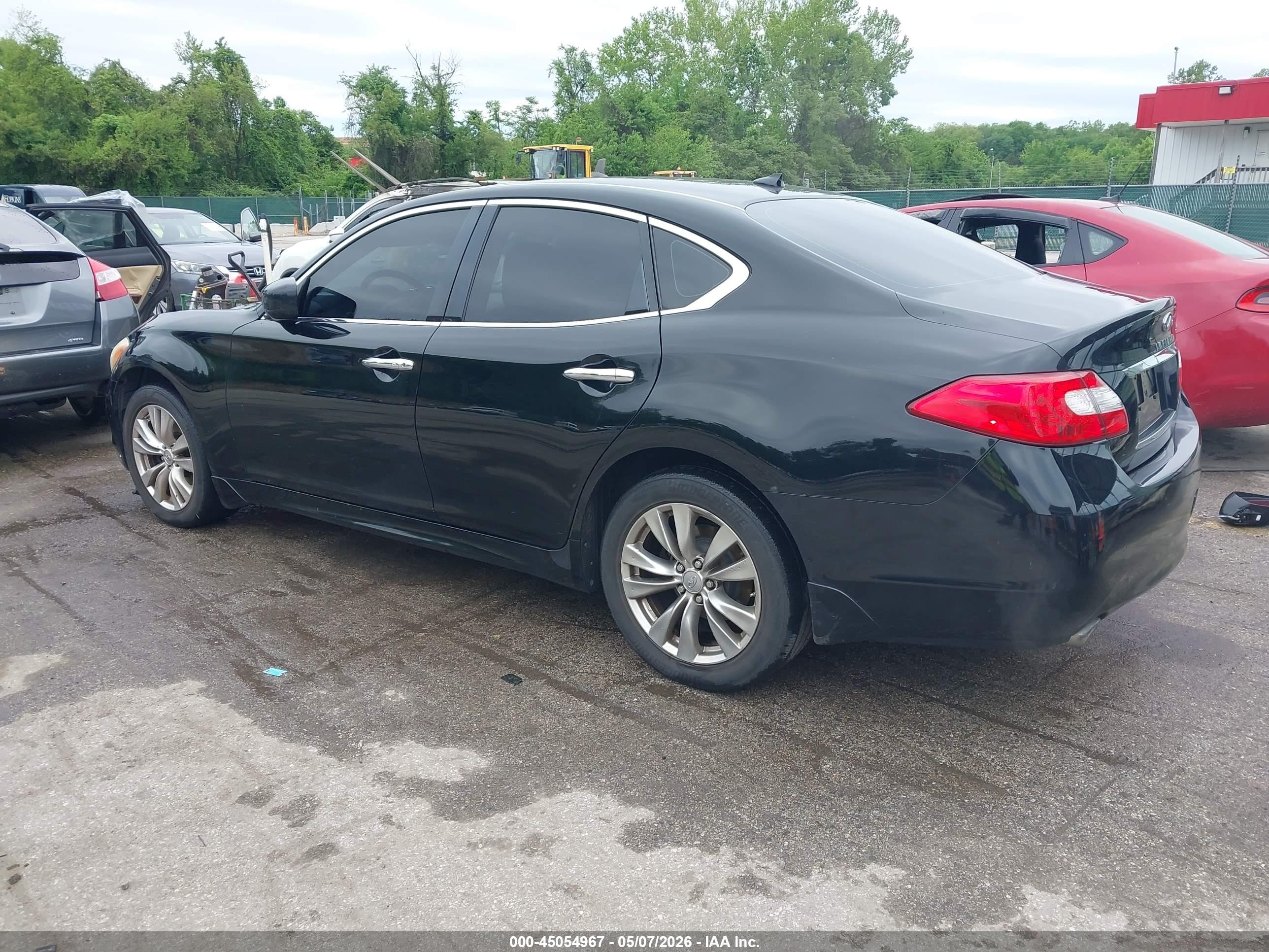 2011 Infiniti M37x   Black vin: JN1BY1AR4BM376445