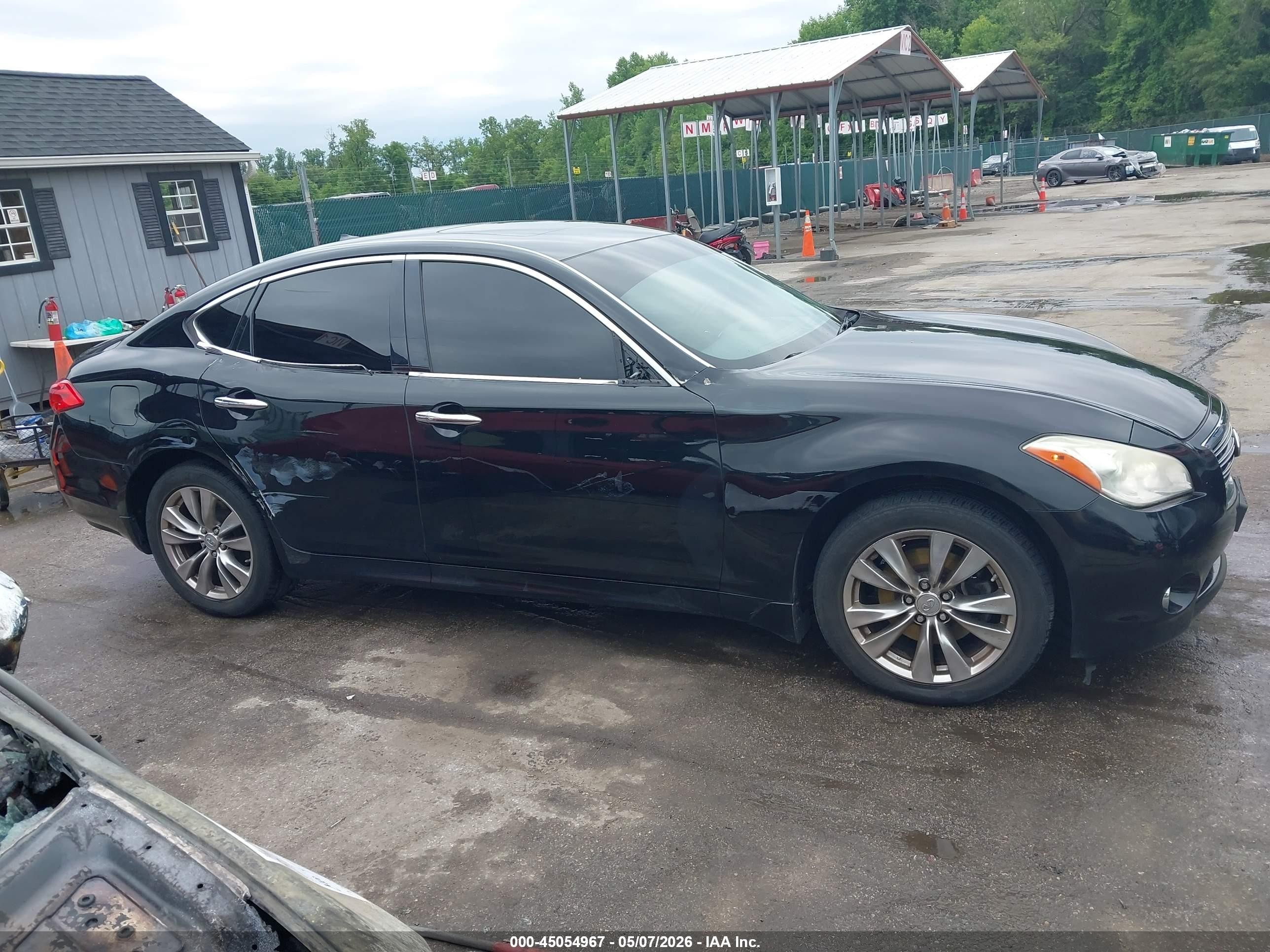 2011 Infiniti M37x   Black vin: JN1BY1AR4BM376445