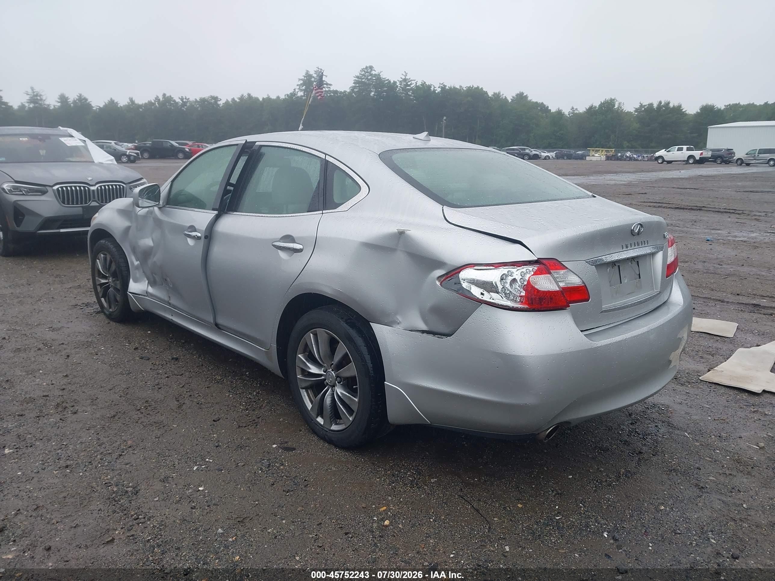 2012 Infiniti M37x   Серебряный vin: JN1BY1AR4CM394039