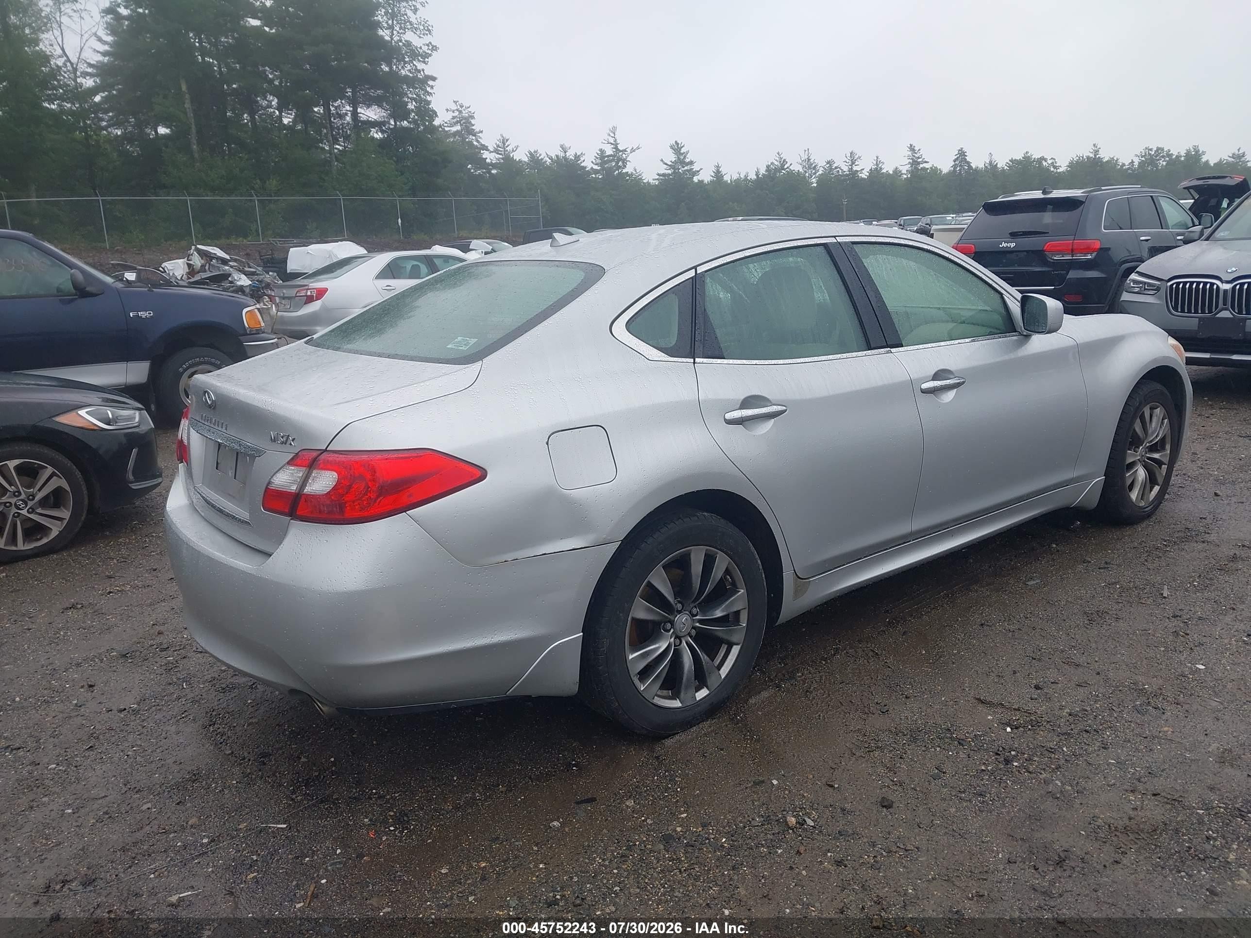 2012 Infiniti M37x   Серебряный vin: JN1BY1AR4CM394039