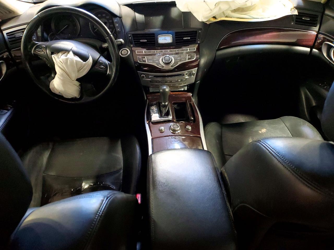 2013 Infiniti M37 X Silver vin: JN1BY1AR4DM602292