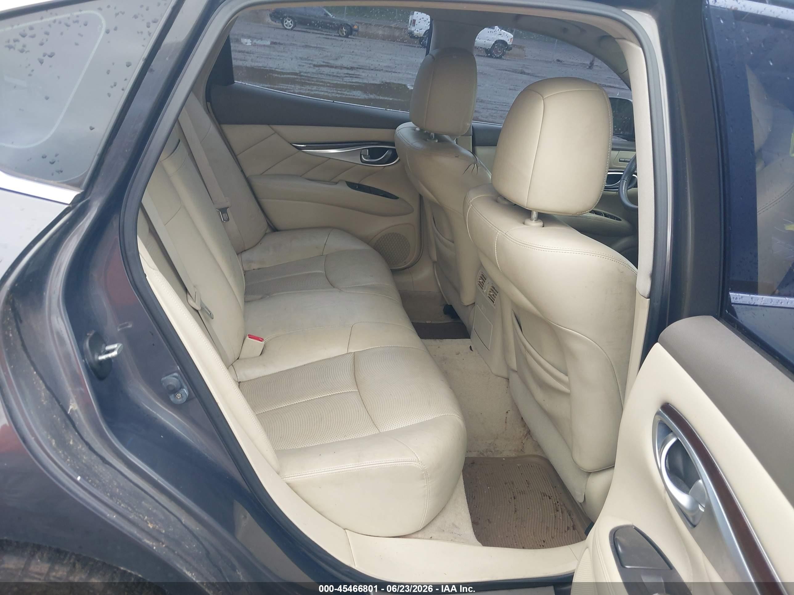 2013 Infiniti M37x   Gray vin: JN1BY1AR4DM603071