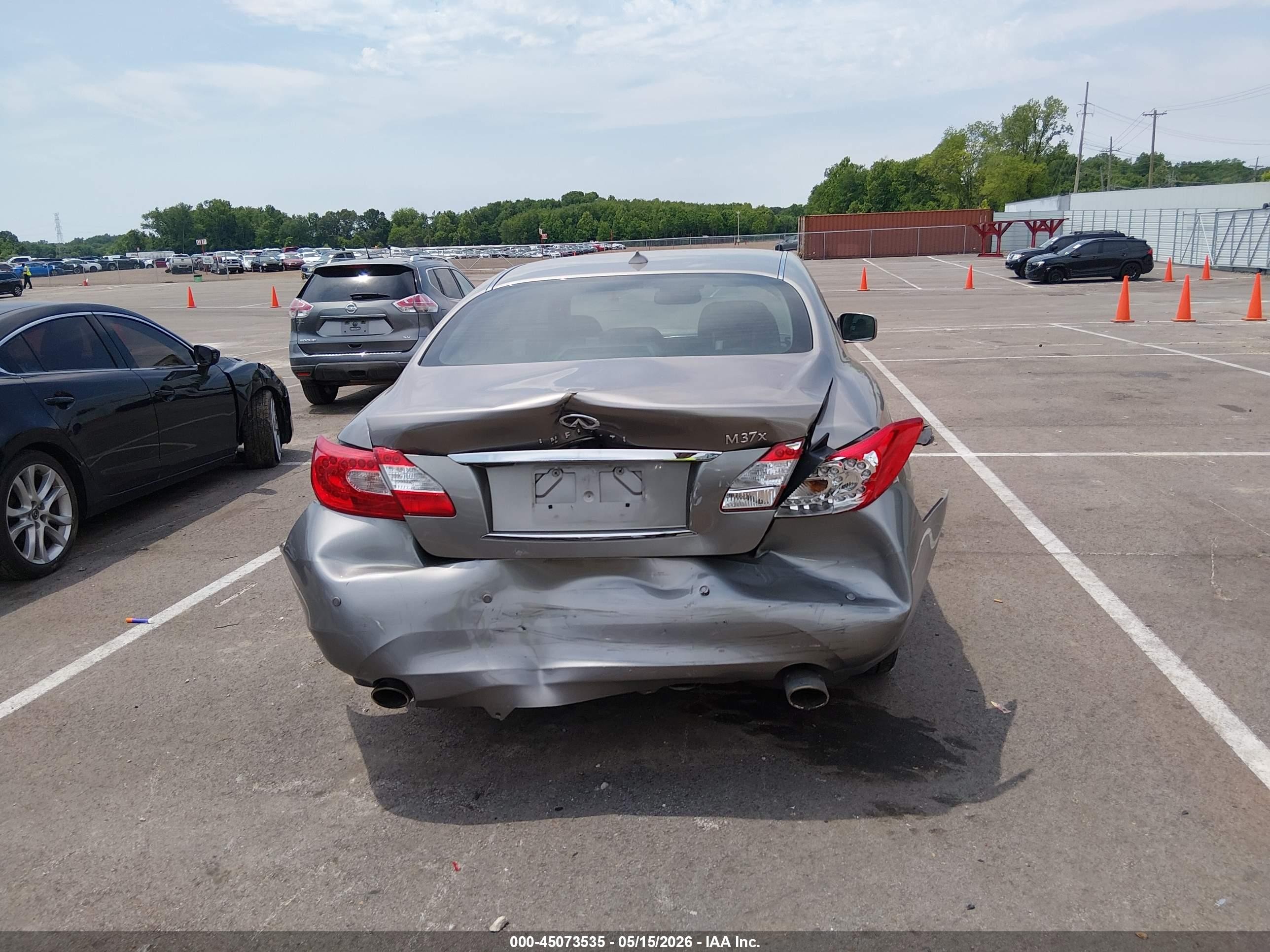 2013 Infiniti M37x   Gray vin: JN1BY1AR4DM603734