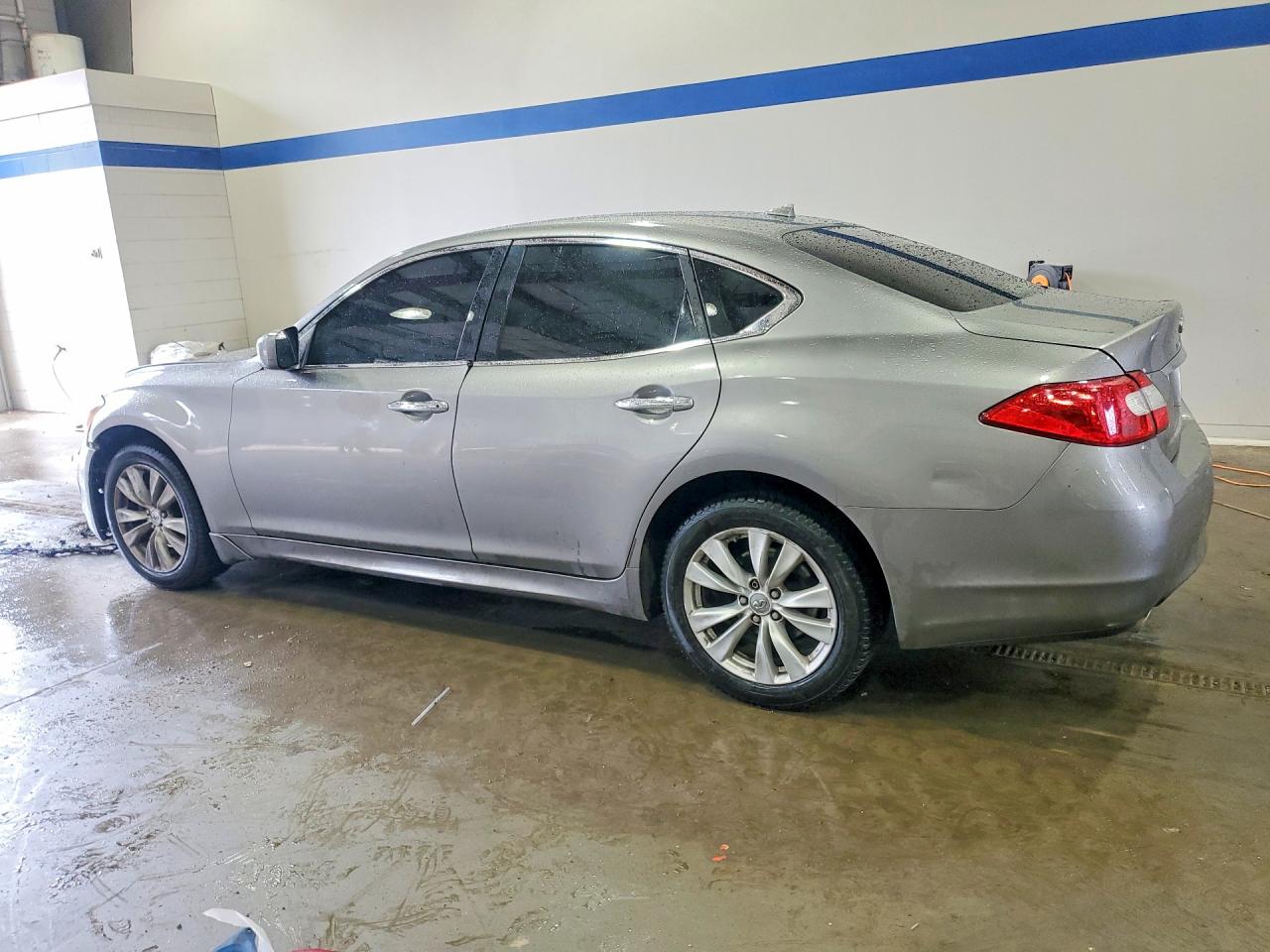 2011 Infiniti M37 X Gray vin: JN1BY1AR5BM375336