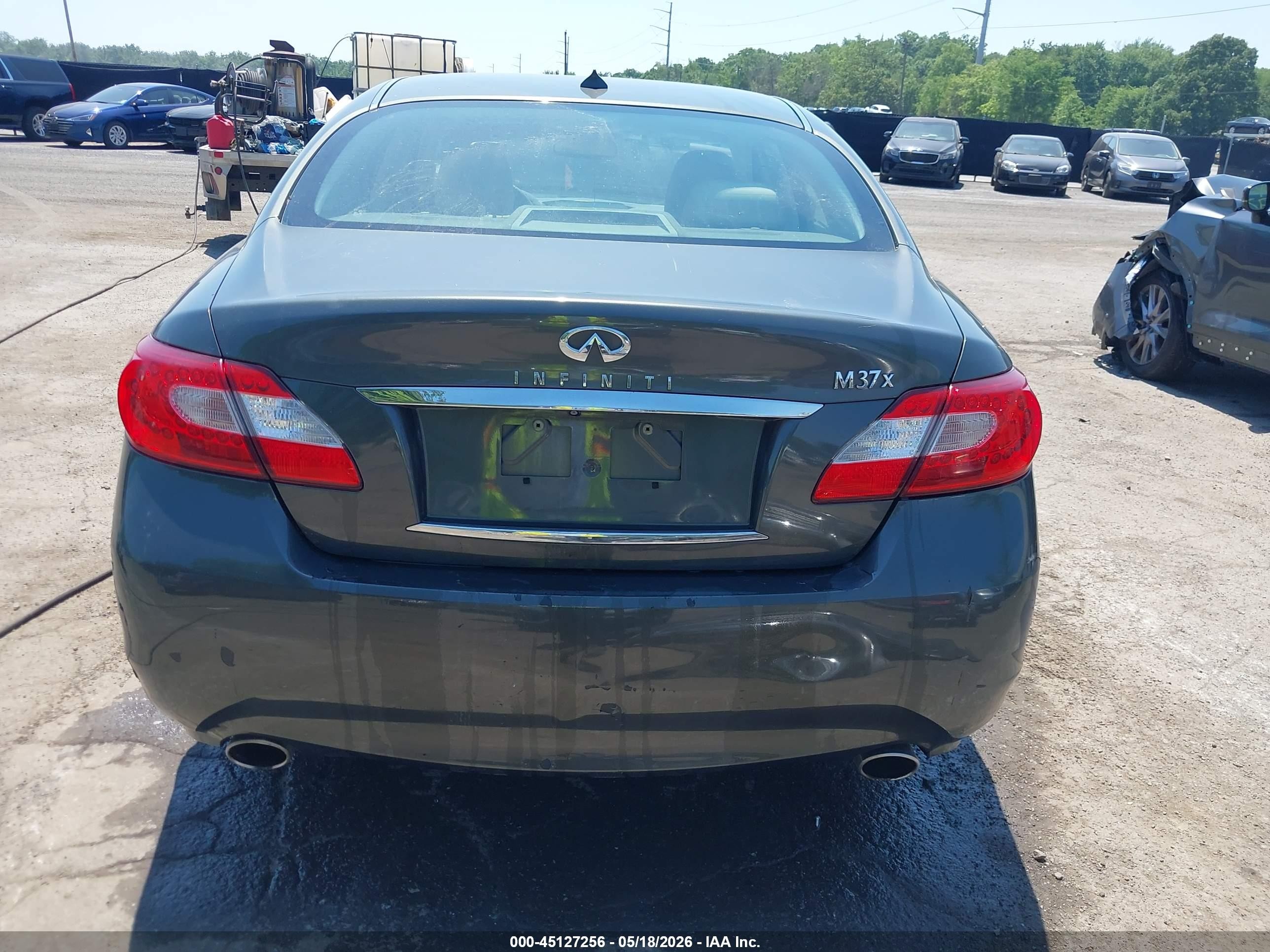 2012 Infiniti M37x   Gray vin: JN1BY1AR5CM394888