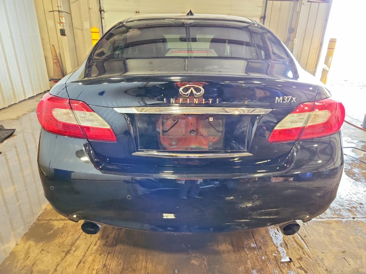 2013 Infiniti M37 X Black vin: JN1BY1AR5DM600261