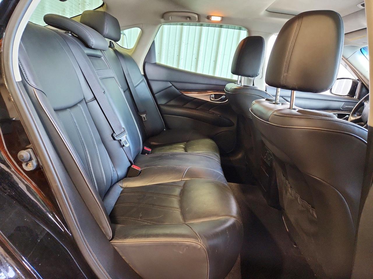 2013 Infiniti M37 X Black vin: JN1BY1AR5DM600261