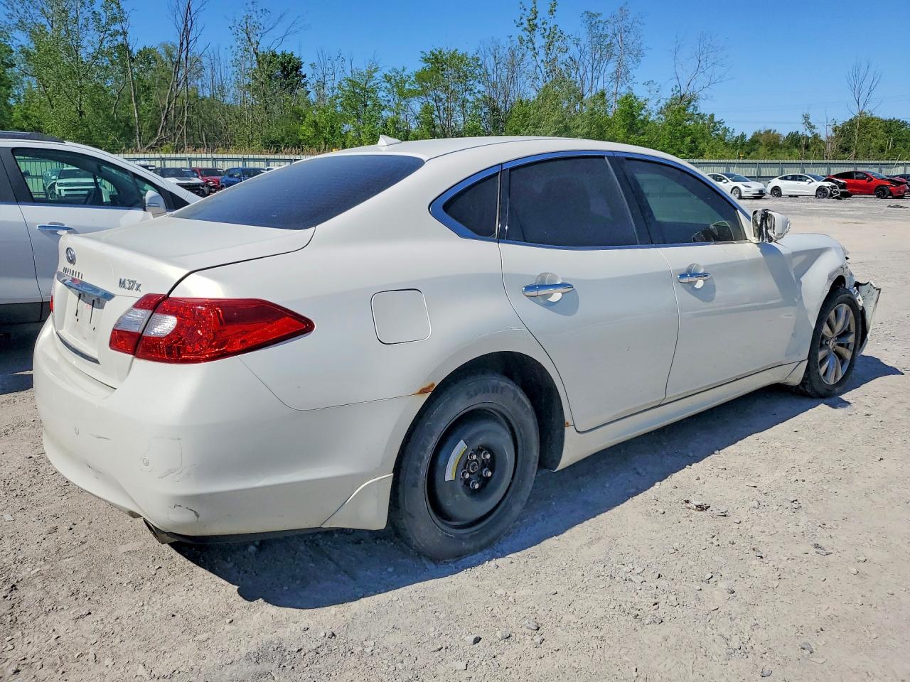 2013 Infiniti M37 X White vin: JN1BY1AR5DM603175