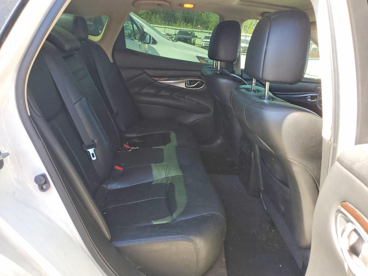 2013 Infiniti M37 X White vin: JN1BY1AR5DM603175