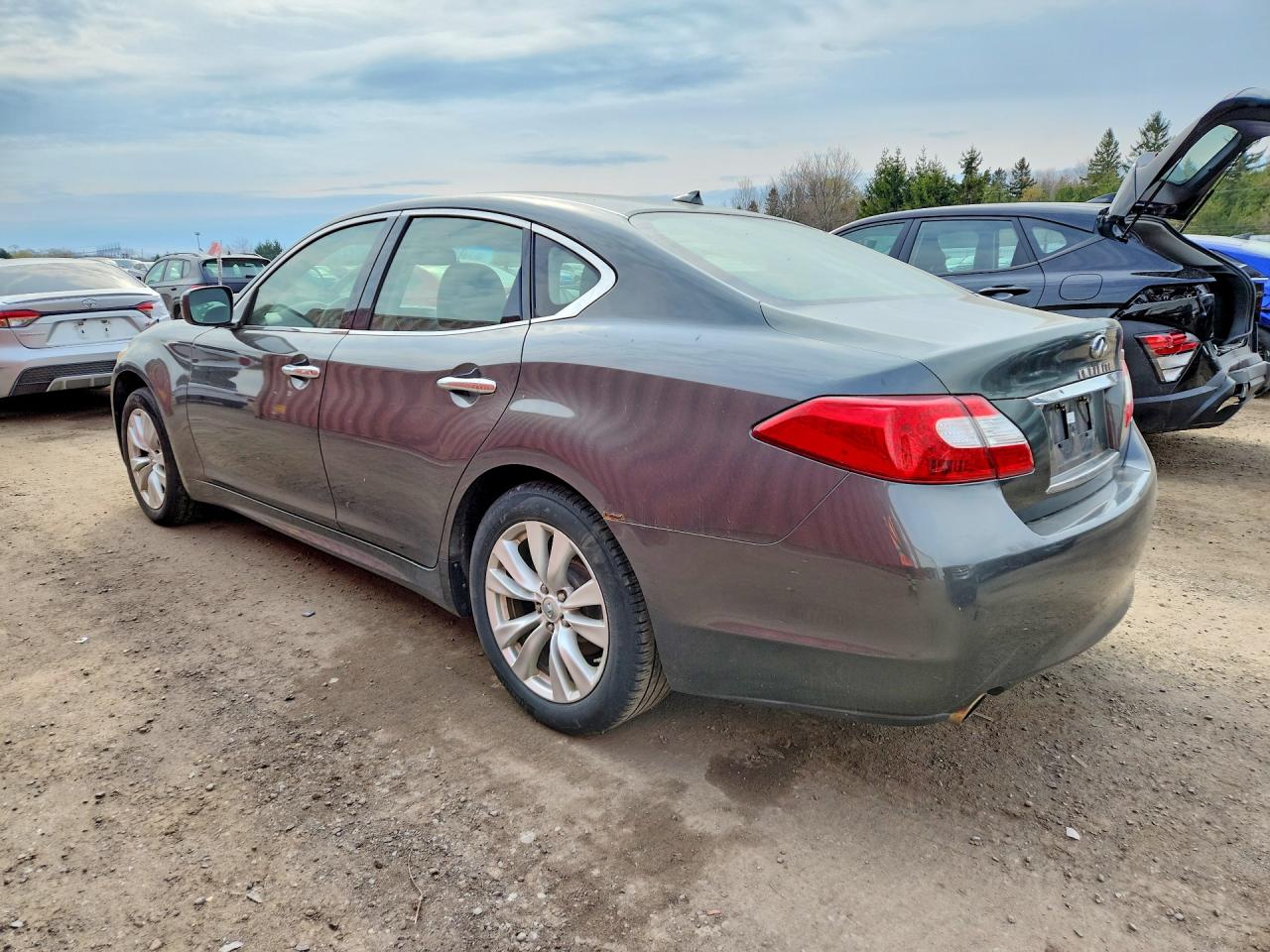 2011 Infiniti M37 X Gray vin: JN1BY1AR6BM372364