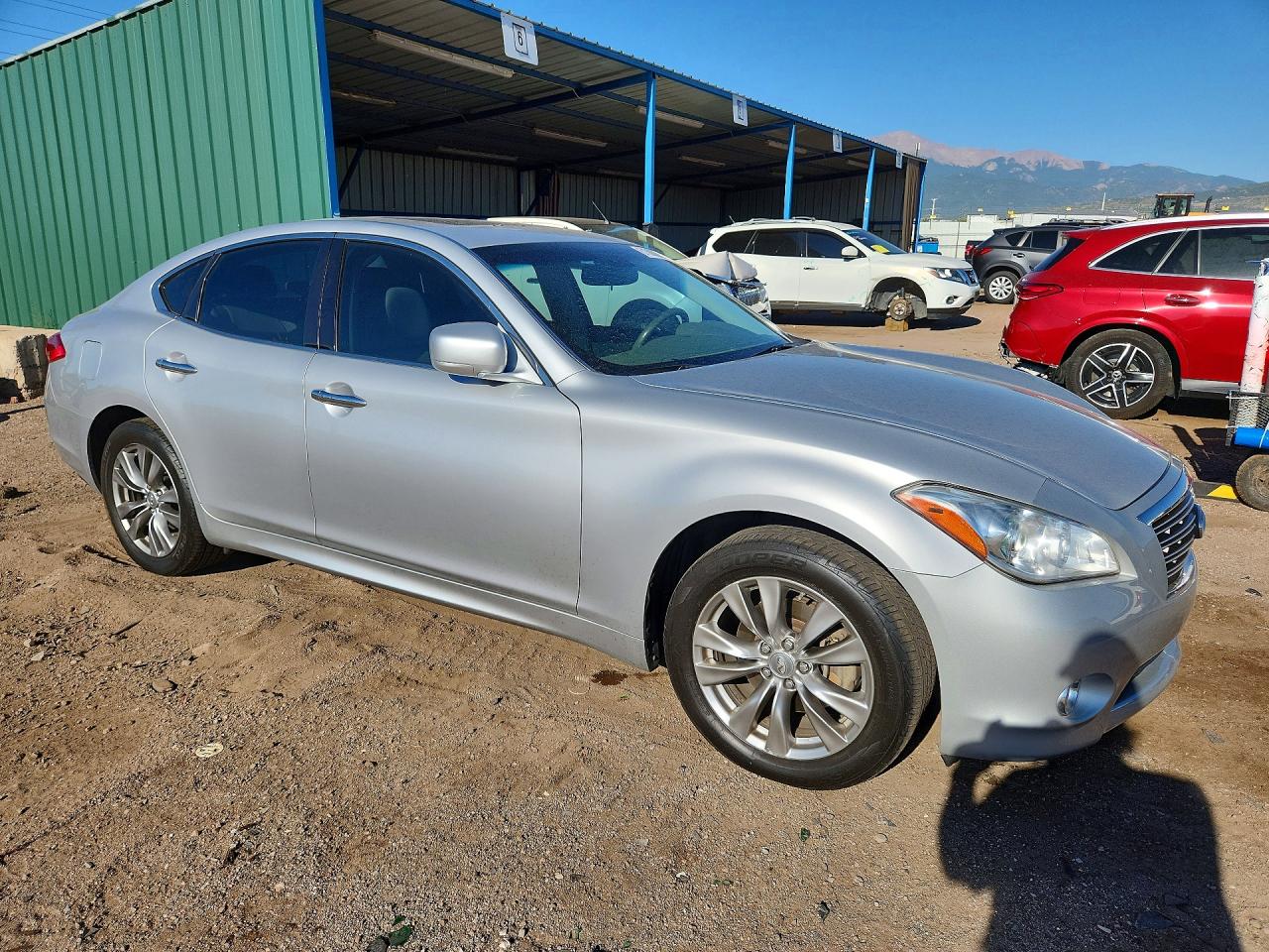 2013 Infiniti M37 X Silver vin: JN1BY1AR6DM602312