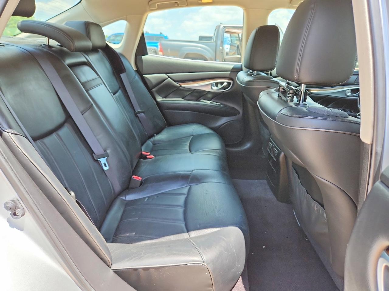 2013 Infiniti M37 X Серебряный vin: JN1BY1AR6DM603959