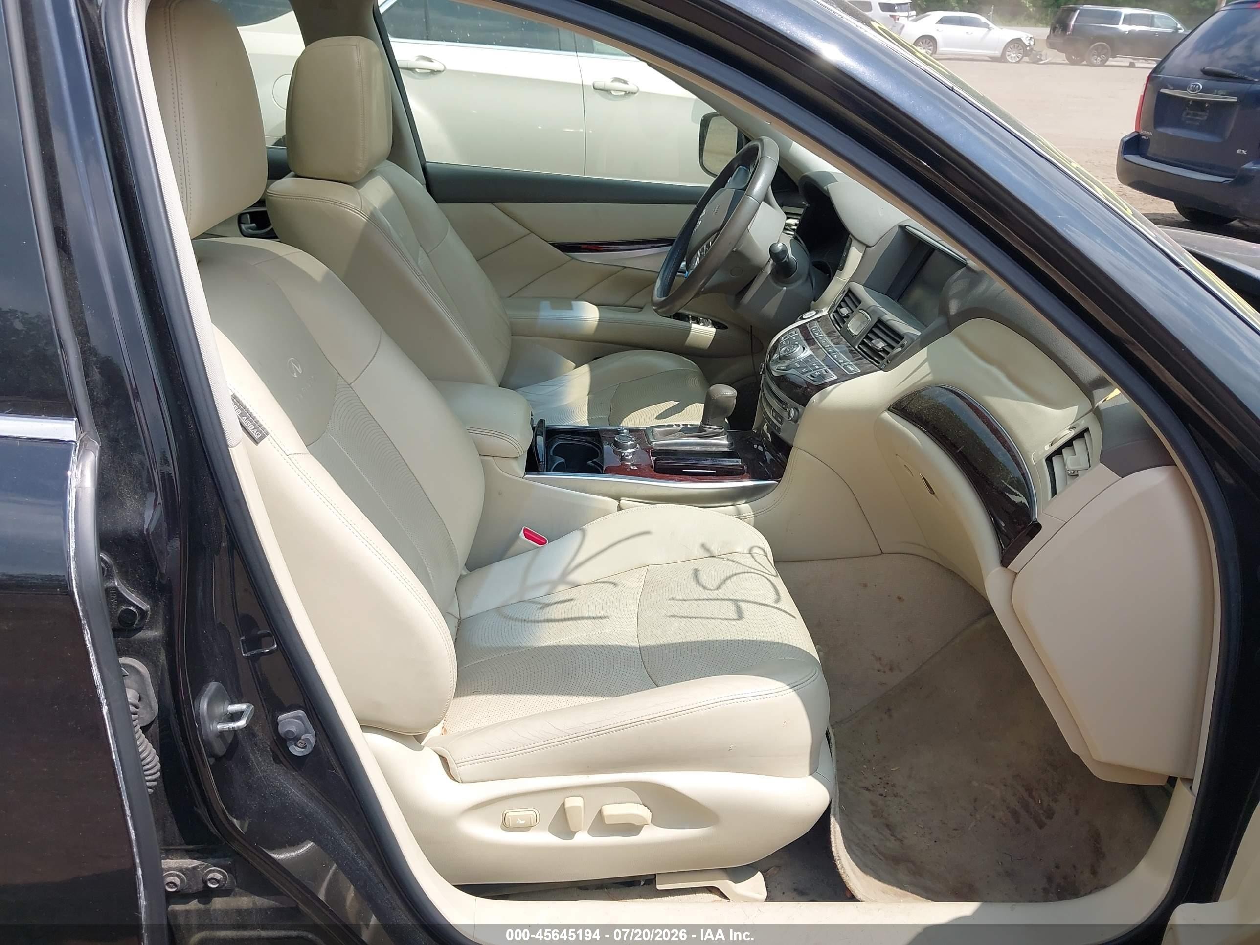 2013 Infiniti M37x   Black vin: JN1BY1AR7DM602531