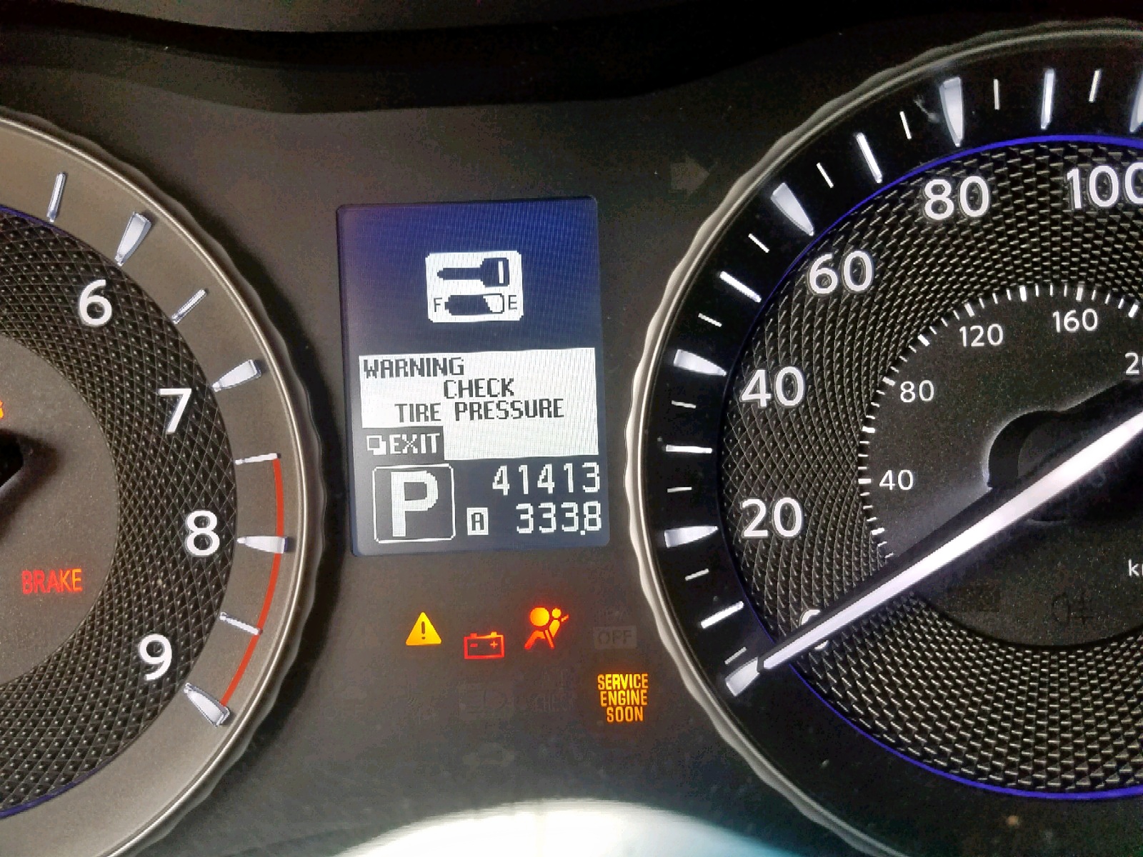 2013 Infiniti M37 X Silver vin: JN1BY1AR7DM604117