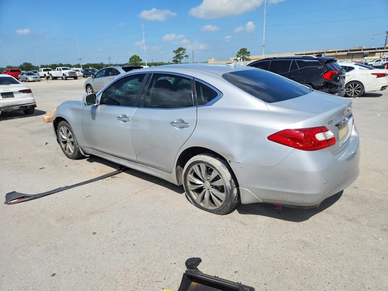2013 Infiniti M37 X Silver vin: JN1BY1AR7DM604117