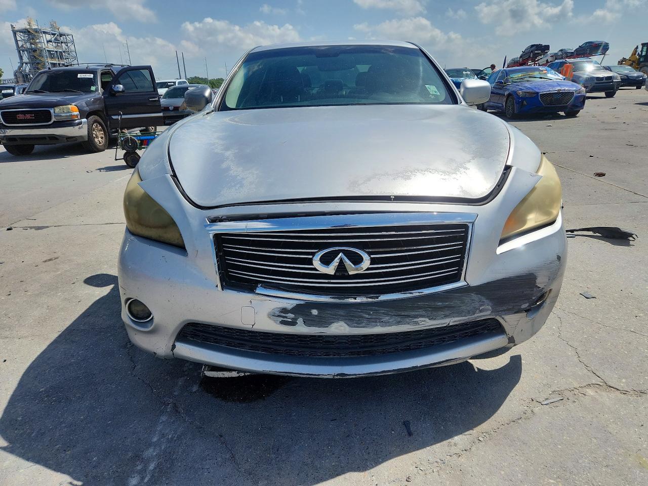 2013 Infiniti M37 X Silver vin: JN1BY1AR7DM604117