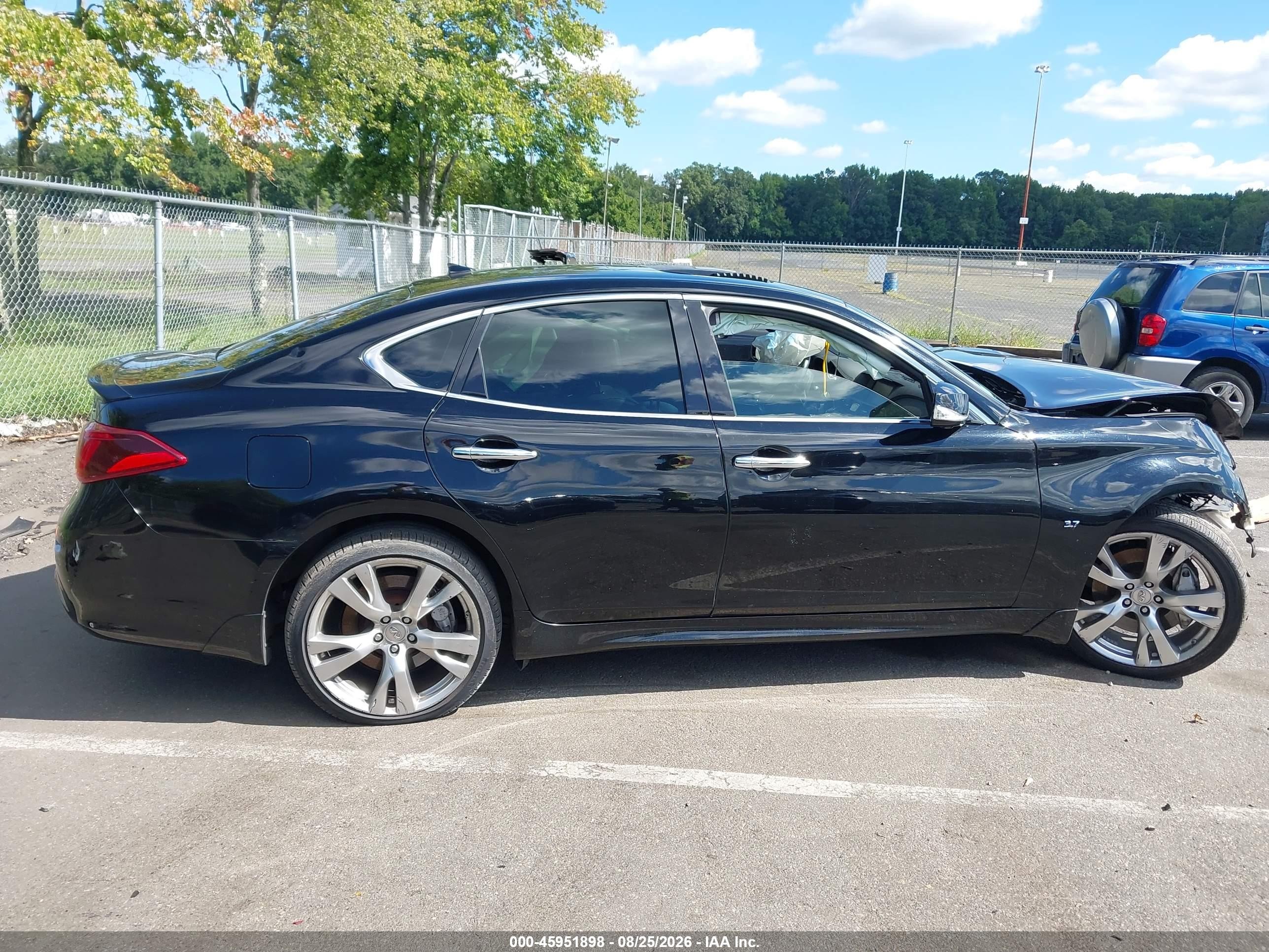 2015 Infiniti Q70 3.7x Black vin: JN1BY1AR7FM561742