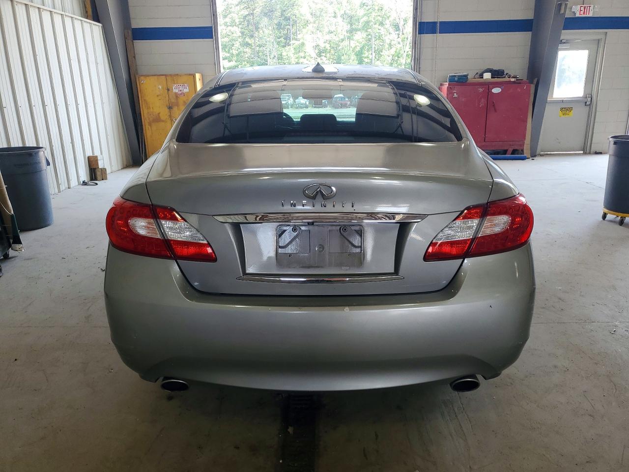 2011 Infiniti M37 X Silver vin: JN1BY1AR8BM375671