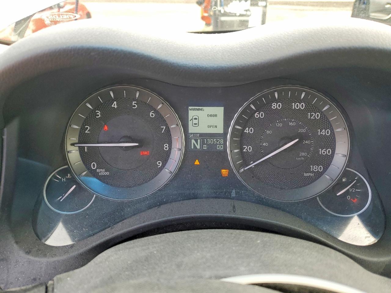 2011 Infiniti M37 X Silver vin: JN1BY1AR8BM375850