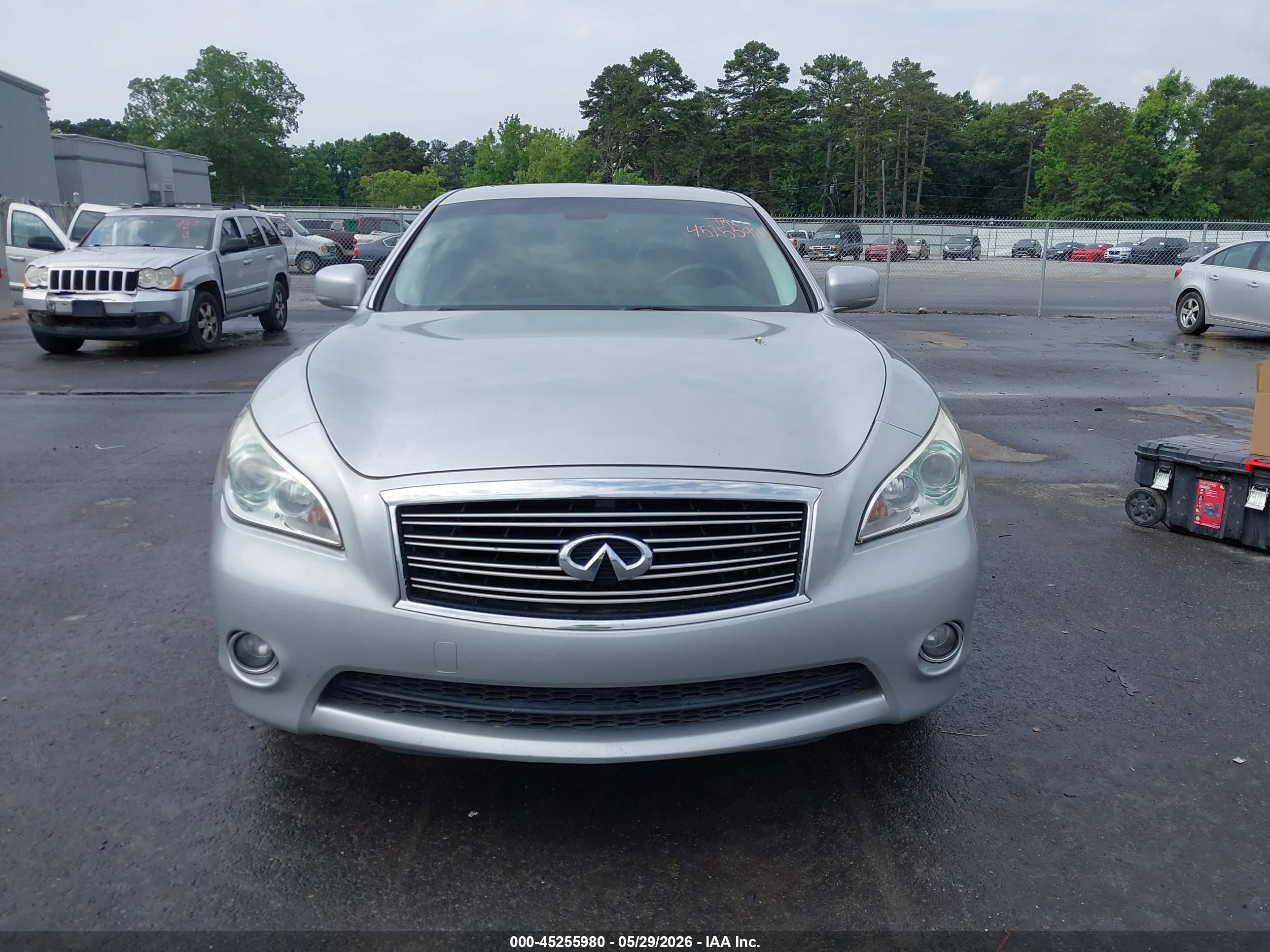 2012 Infiniti M37x   Silver vin: JN1BY1AR8CM394173