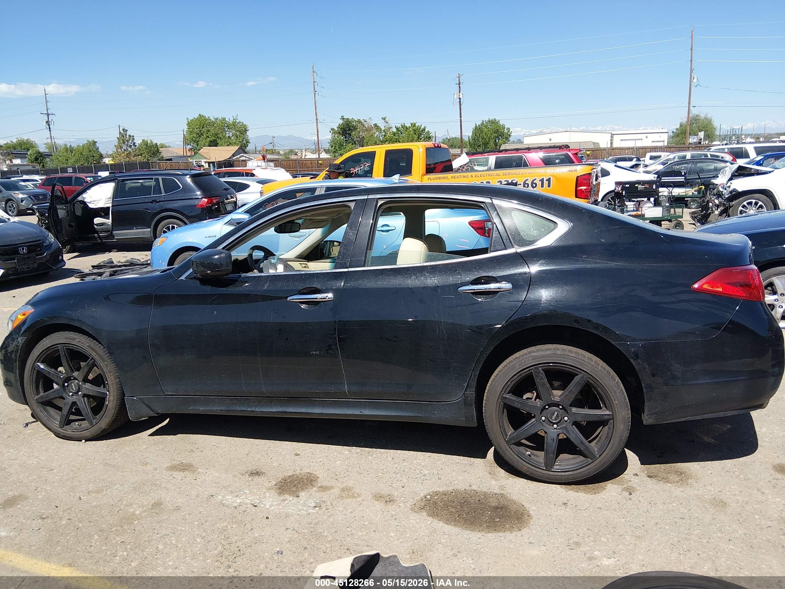 2013 Infiniti M37x Black vin: JN1BY1AR8DM600724