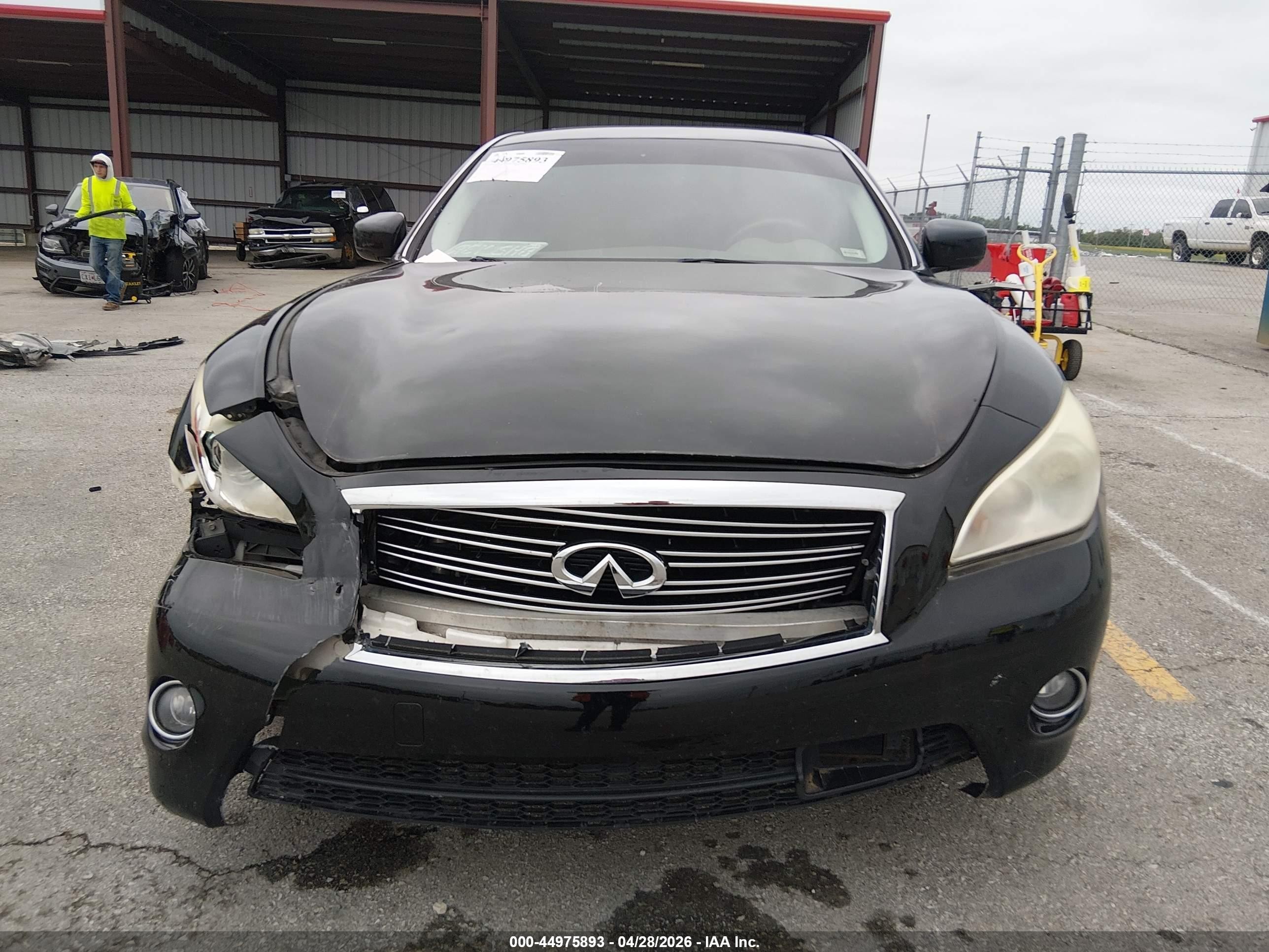 2013 Infiniti M37x   Black vin: JN1BY1AR8DM600934