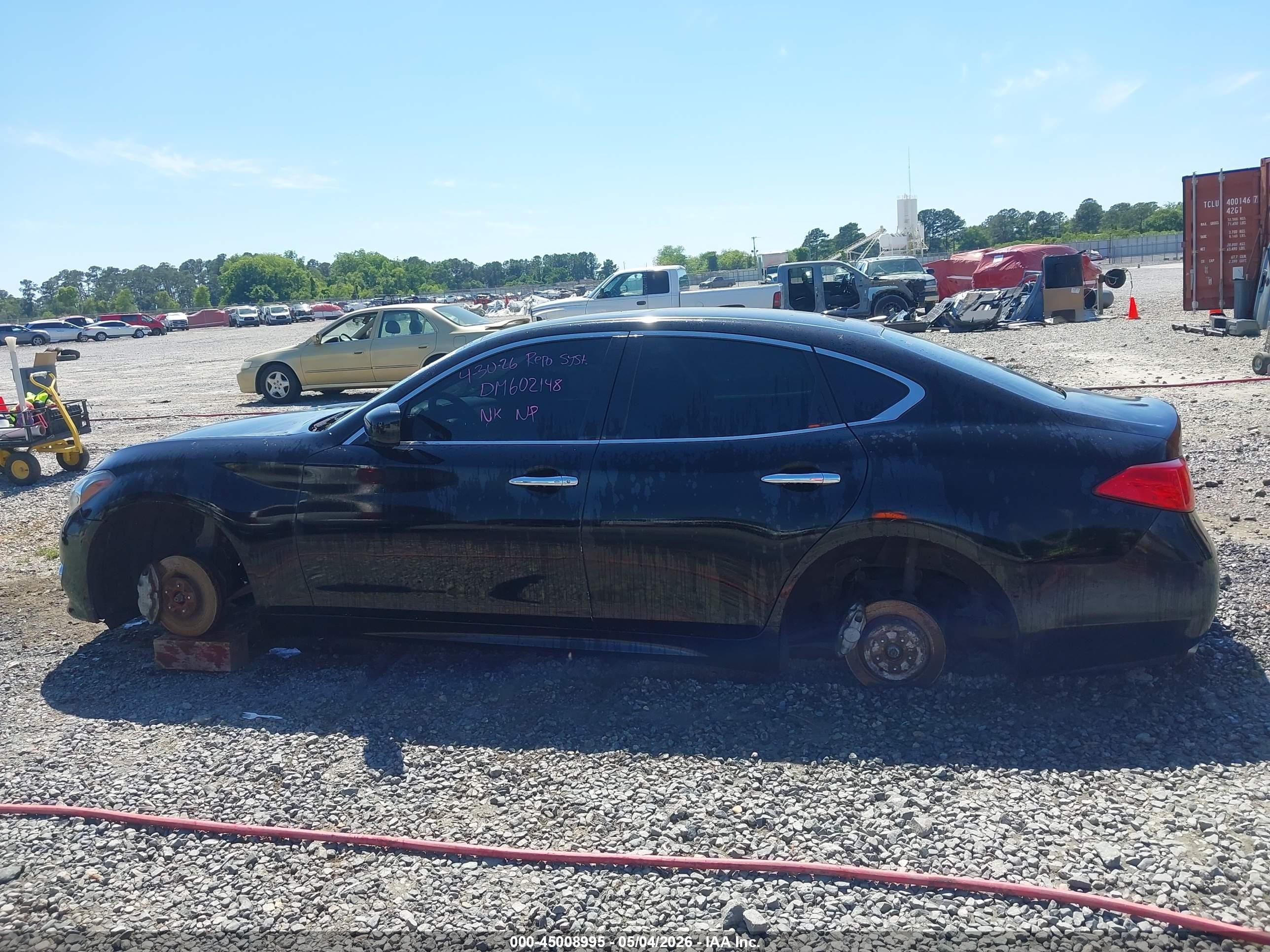 2013 Infiniti M37x   Black vin: JN1BY1AR8DM602148