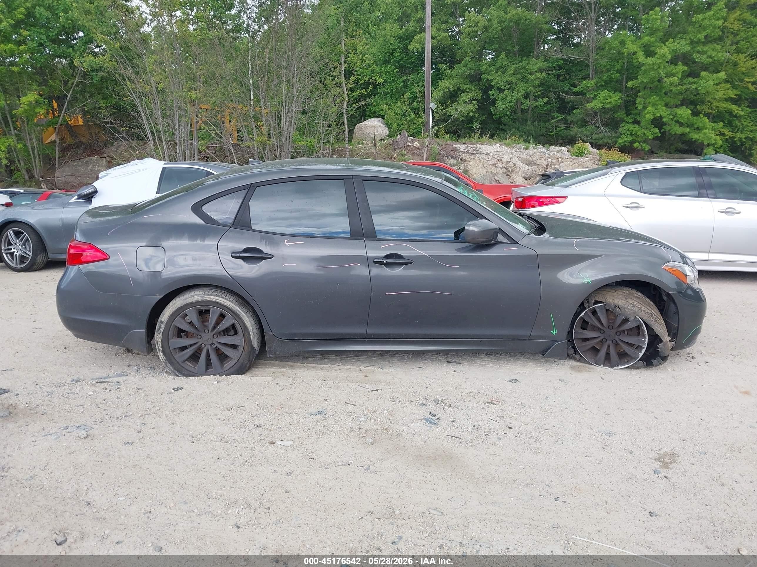 2012 Infiniti M37x   Gray vin: JN1BY1AR9CM394084