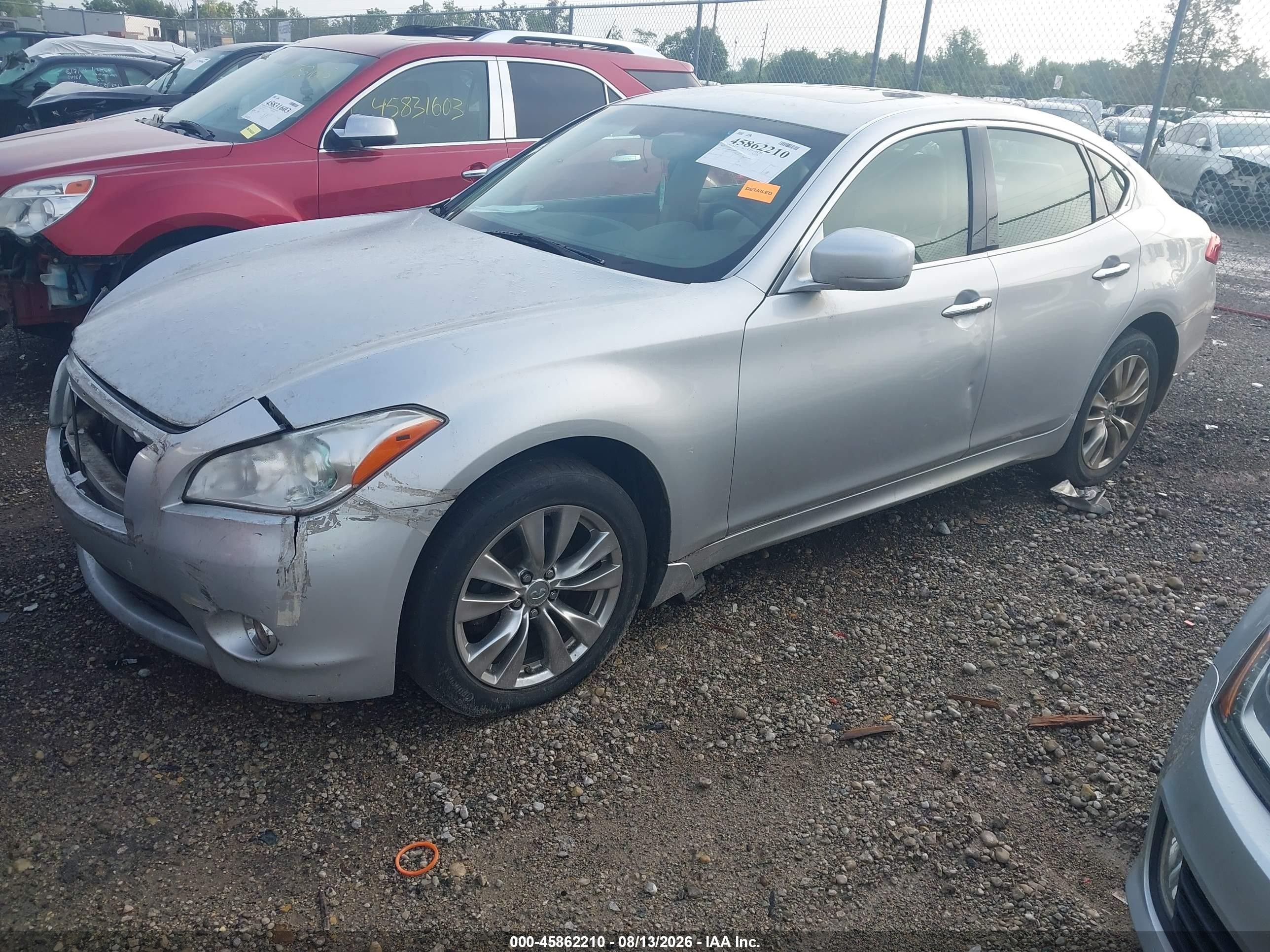 2012 Infiniti M37x Silver vin: JN1BY1AR9CM396093
