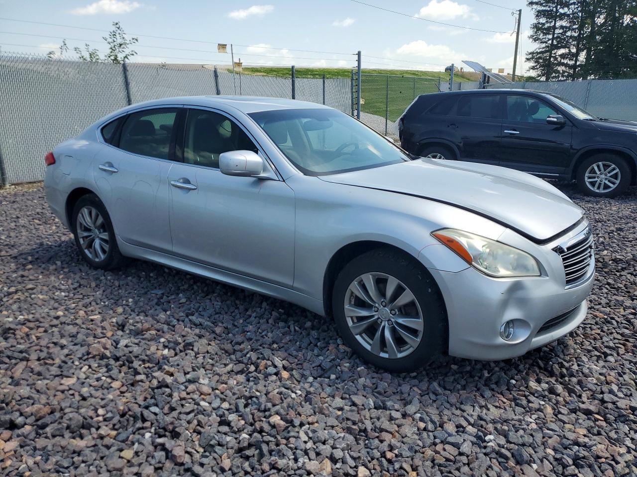 2013 Infiniti M37 X Silver vin: JN1BY1AR9DM603762