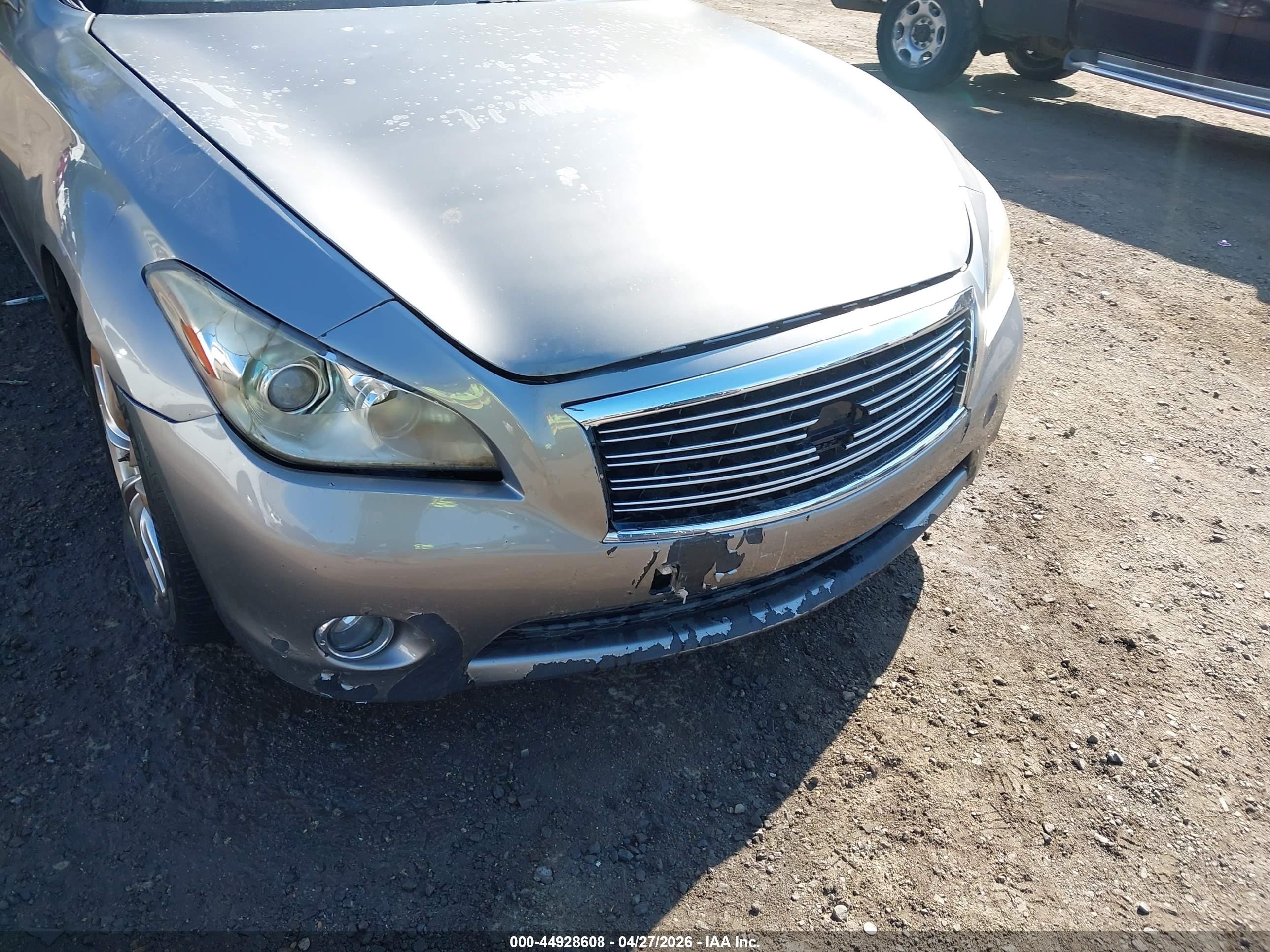 2014 Infiniti Q70 3.7x Gray vin: JN1BY1AR9EM320215