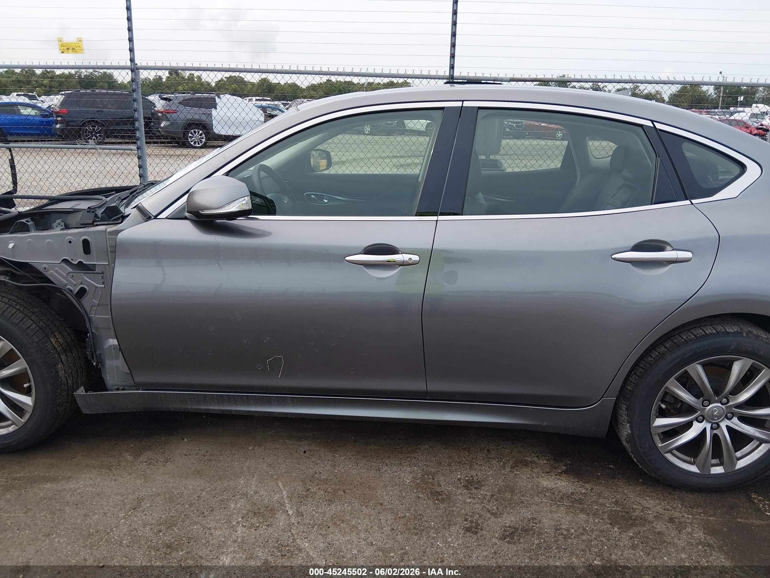 2015 Infiniti Q70 3.7x Gray vin: JN1BY1AR9FM560432