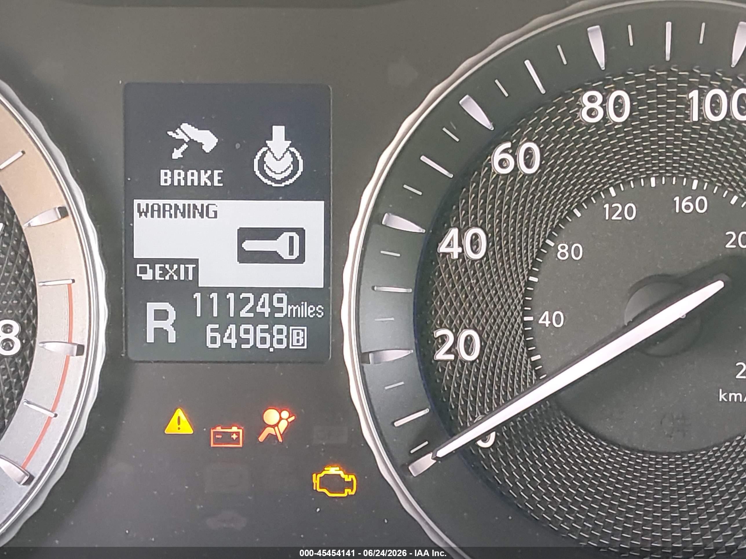 2015 Infiniti Q70 3.7x Серебряный vin: JN1BY1AR9FM561676