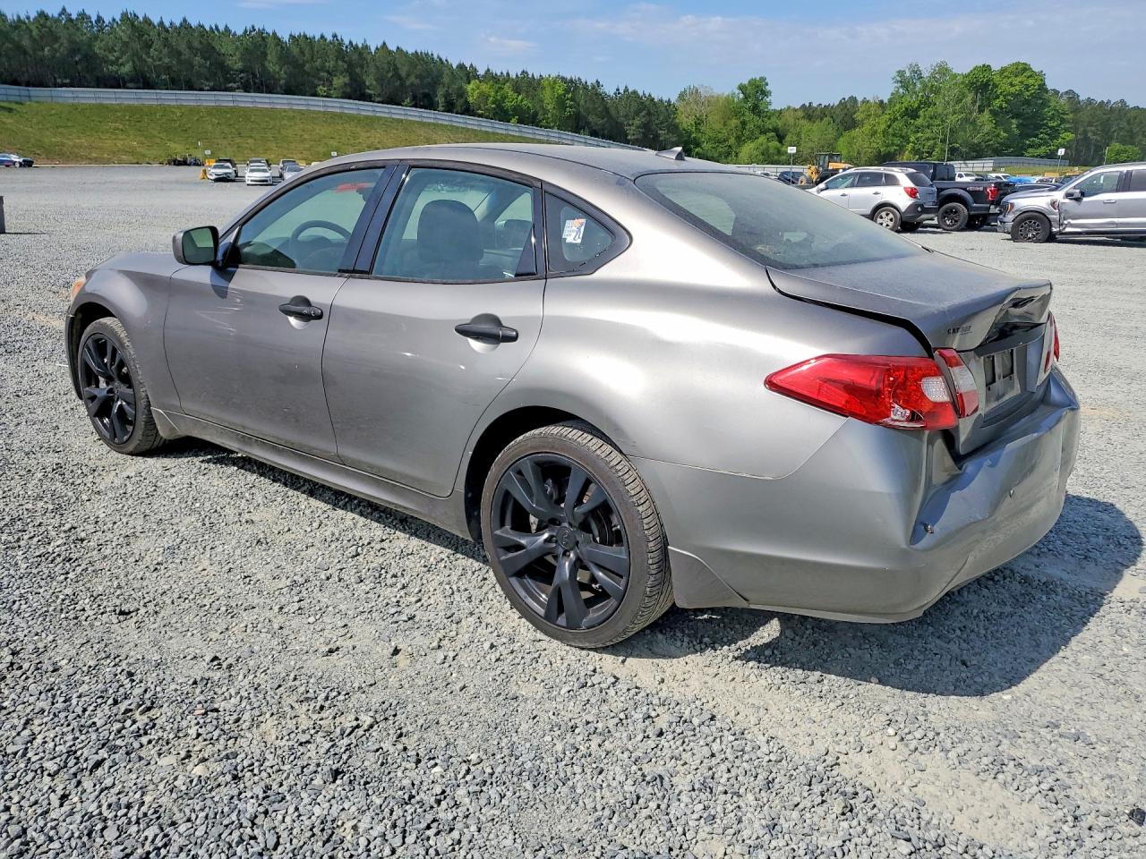 2013 Infiniti M37 X Silver vin: JN1BY1ARXDM600322