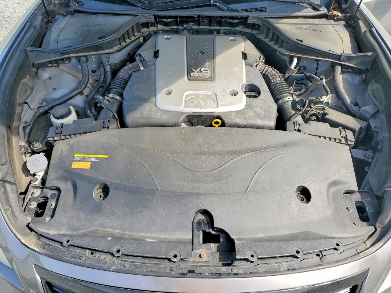 2013 Infiniti M37 X Silver vin: JN1BY1ARXDM600322
