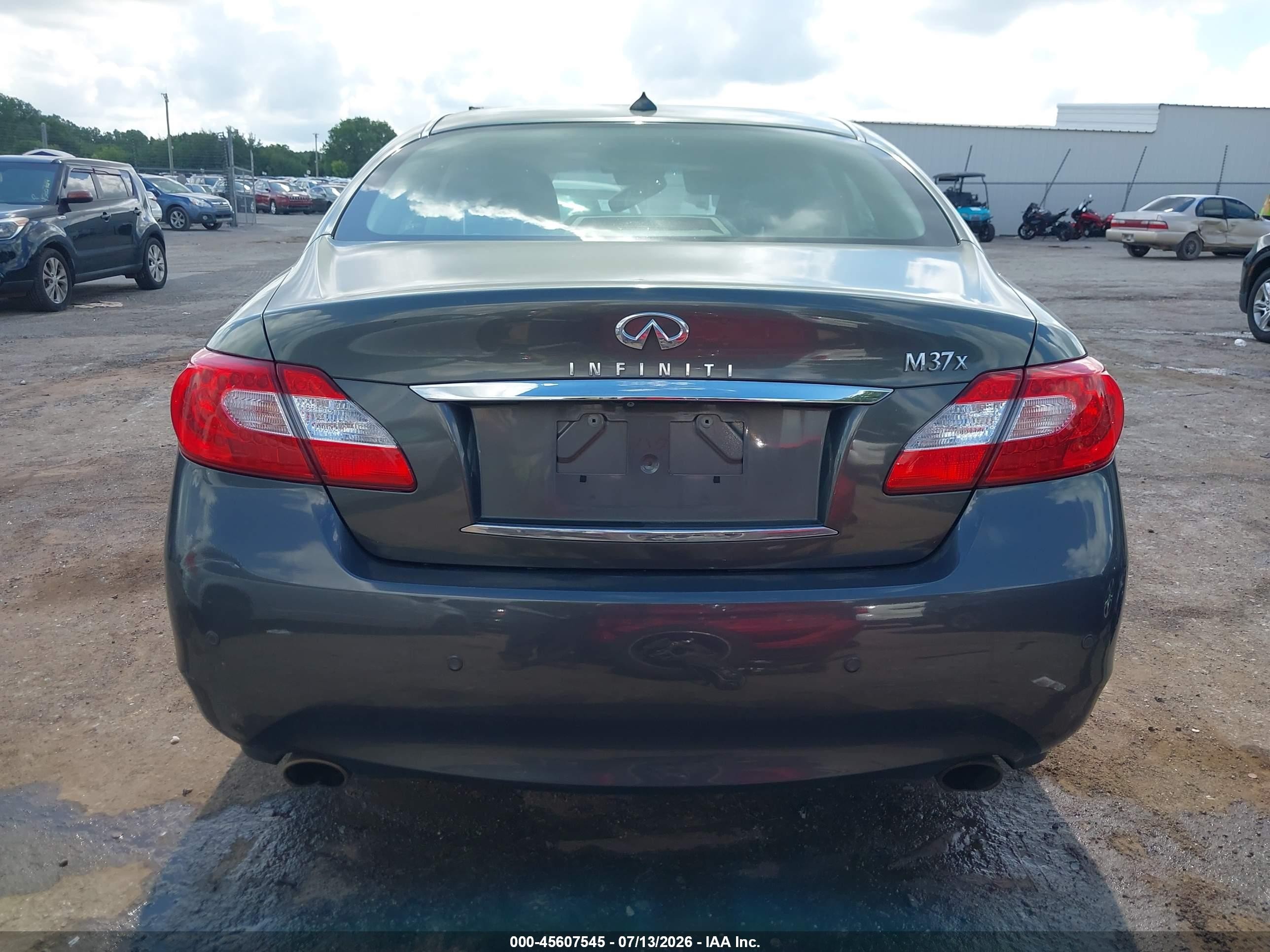 2013 Infiniti M37x   Gray vin: JN1BY1ARXDM603849
