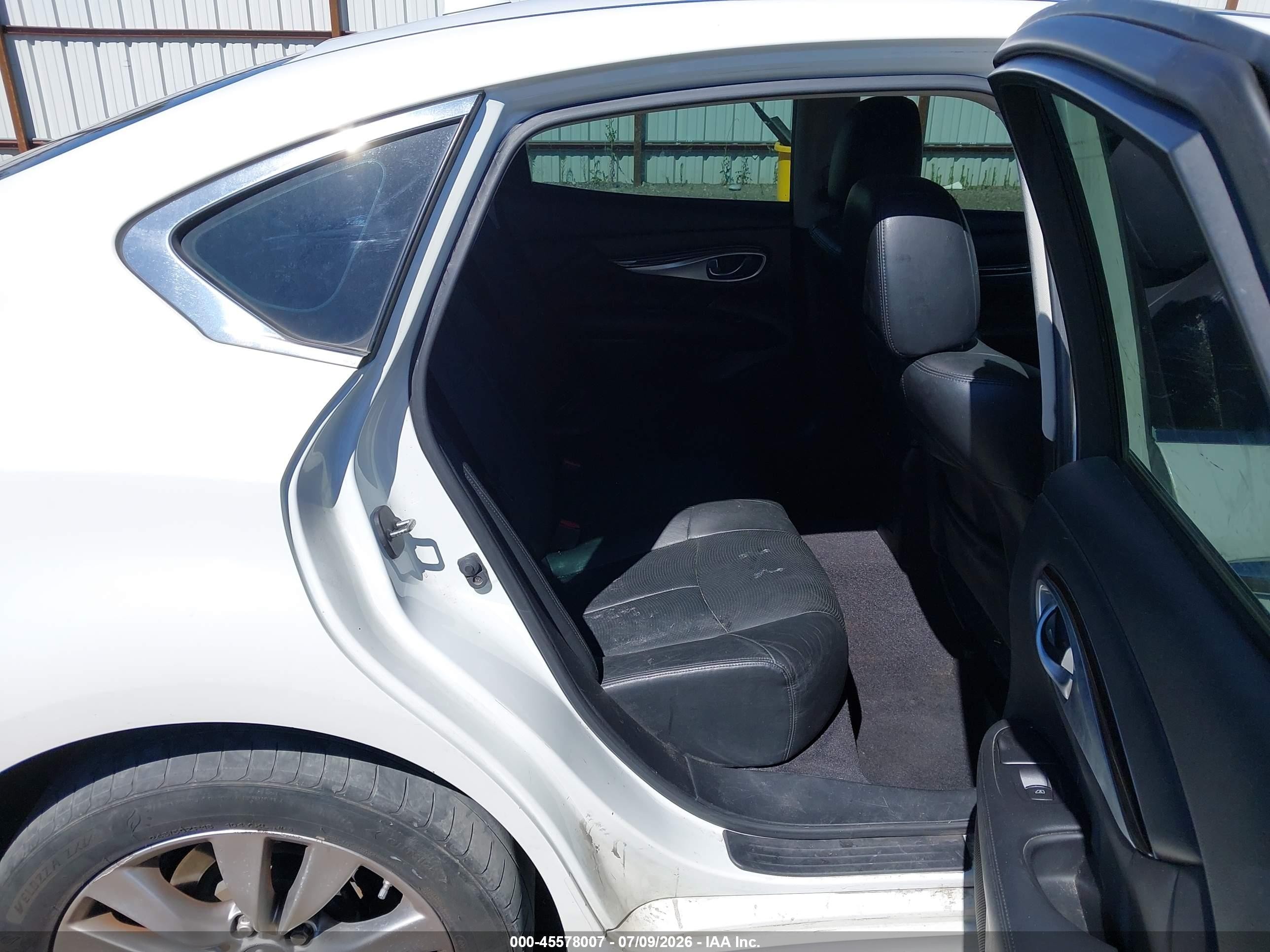 2014 Infiniti Q70 3.7x White vin: JN1BY1ARXEM320305