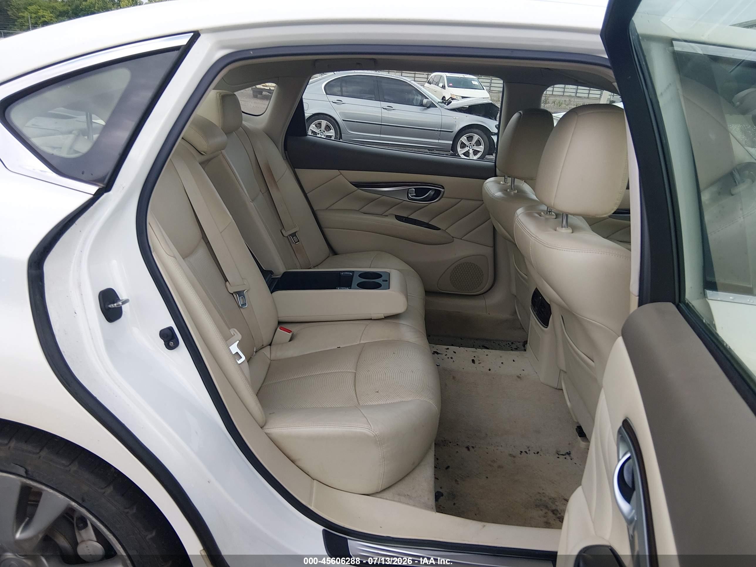 2015 Infiniti Q70l 3.7 White vin: JN1BY1PP1FM600363