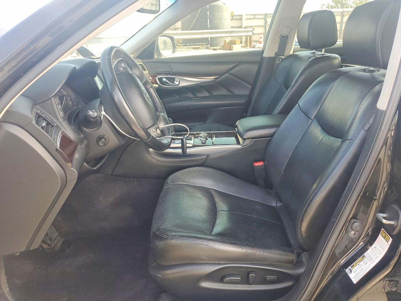 2015 Infiniti Q70l 3.7 Black vin: JN1BY1PP7FM600125