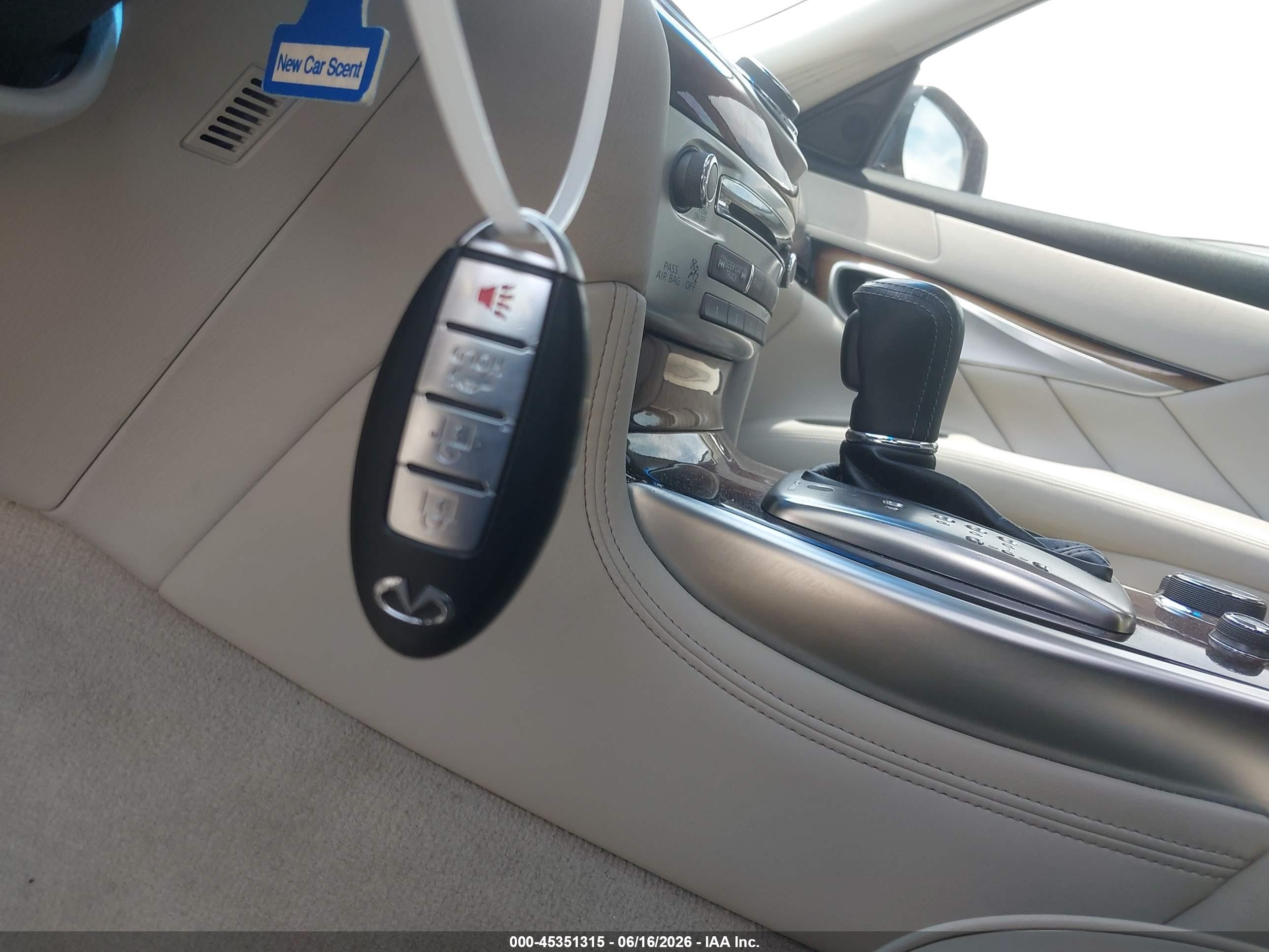 2015 Infiniti Q70l 3.7 Gray vin: JN1BY1PP8FM600148